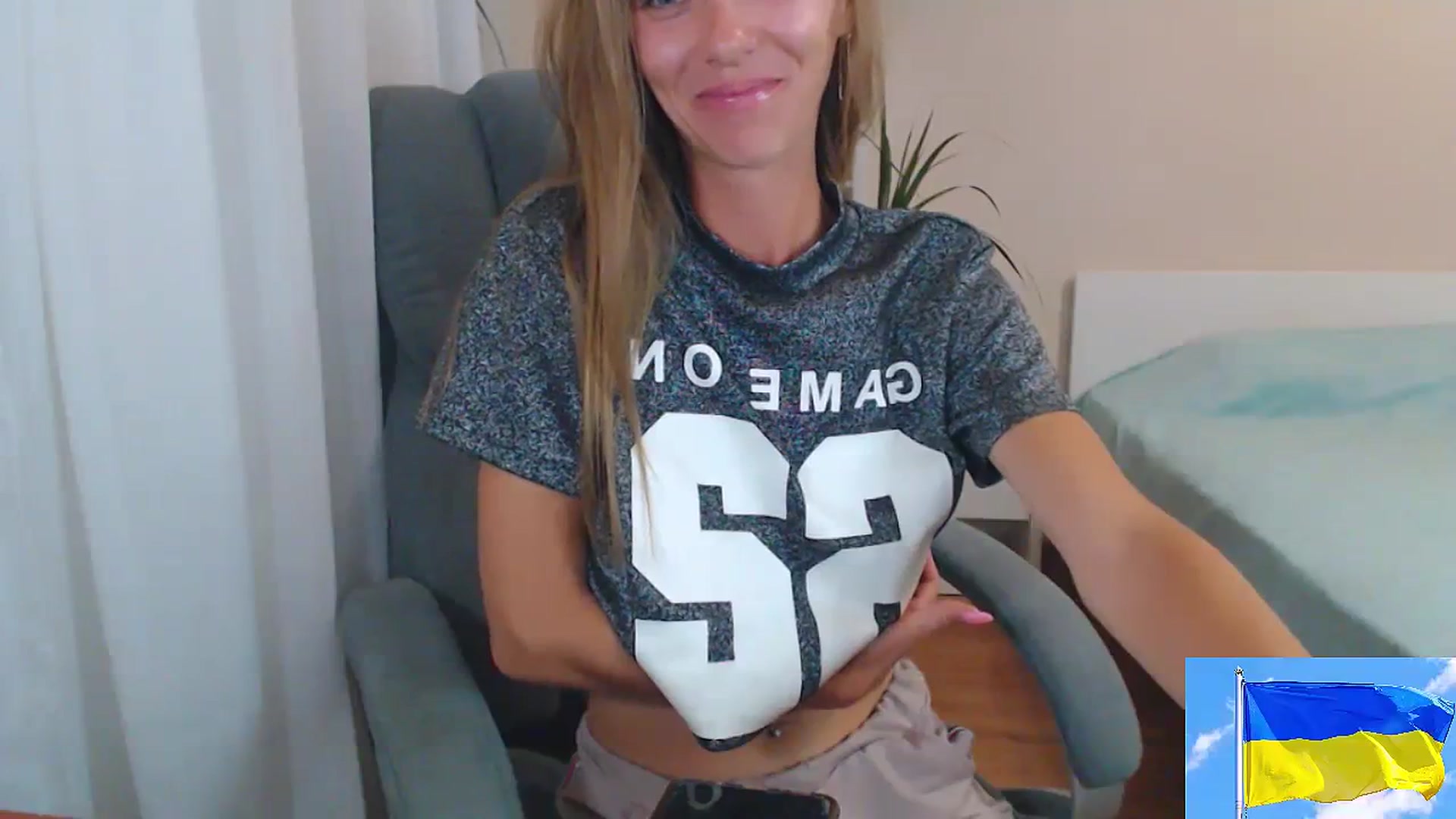 Gallery image thumbnail from Divine_Phenix's myfreecams stream on, 08/08/2023, 18:20 image 15 of 20