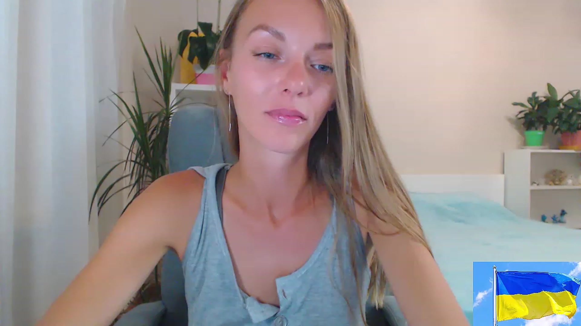 Gallery image thumbnail from Divine_Phenix's myfreecams stream on, 08/15/2023, 19:14 image 20 of 20