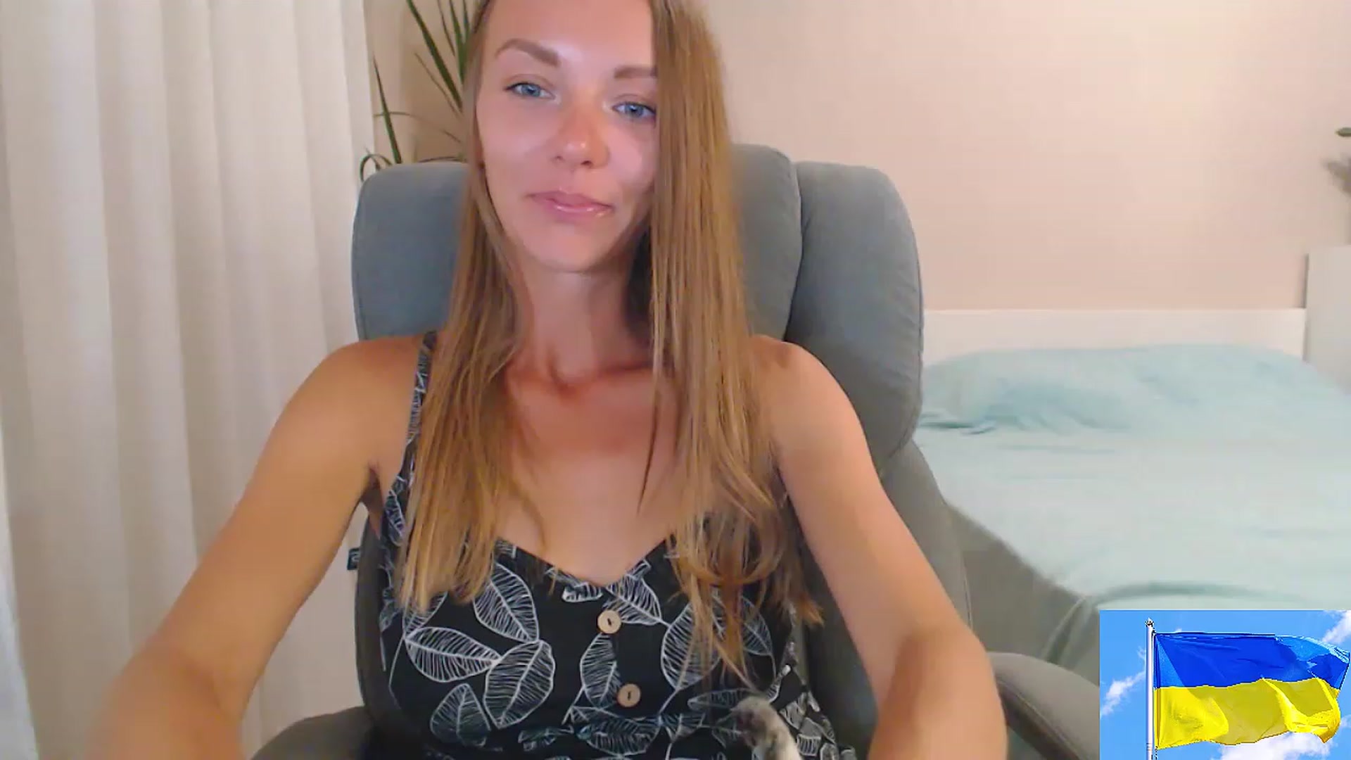 Gallery image thumbnail from Divine_Phenix's myfreecams stream on, 08/16/2023, 20:04 image 18 of 20