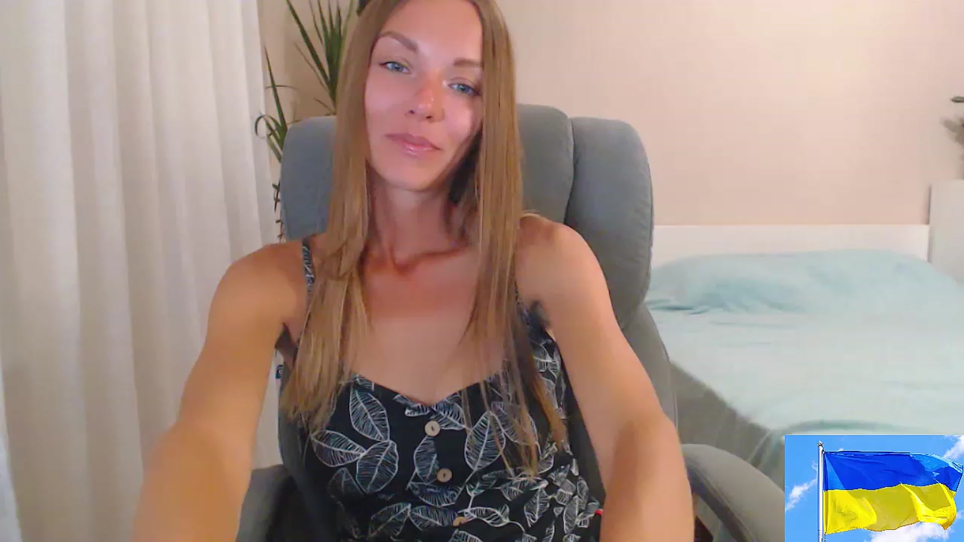 Gallery image thumbnail from Divine_Phenix's myfreecams stream on, 08/16/2023, 20:04 image 16 of 20