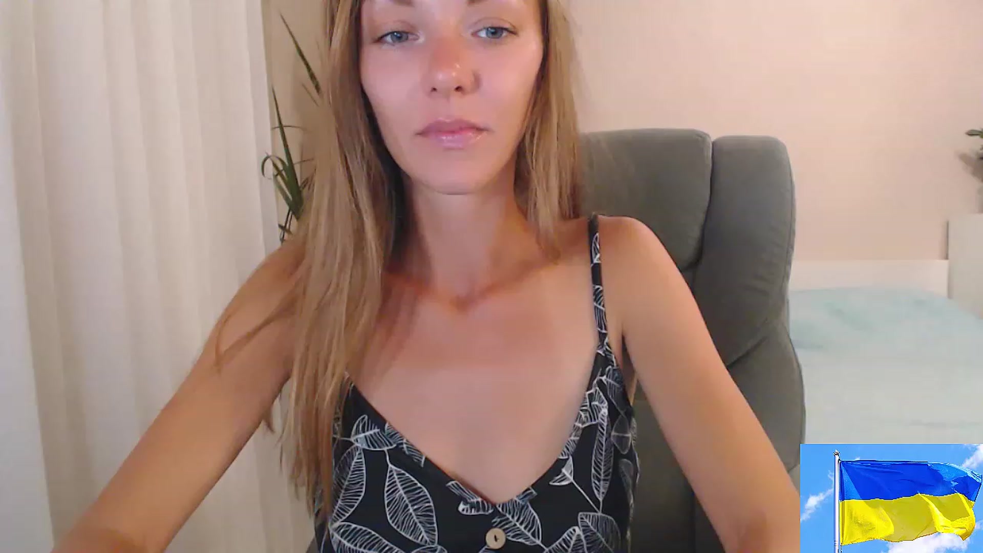 Gallery image thumbnail from Divine_Phenix's myfreecams stream on, 08/16/2023, 20:39 image 5 of 20