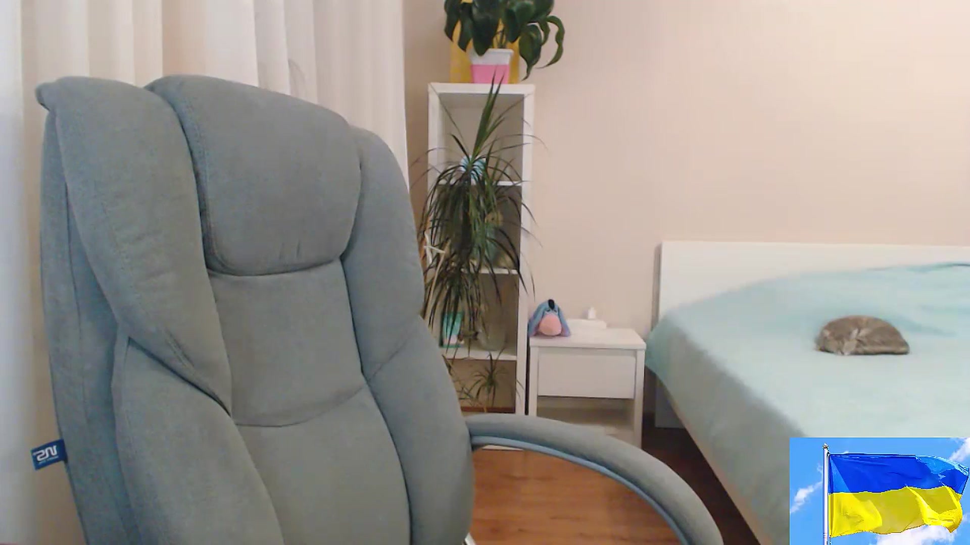Gallery image thumbnail from Divine_Phenix's myfreecams stream on, 09/03/2023, 20:16 image 2 of 20