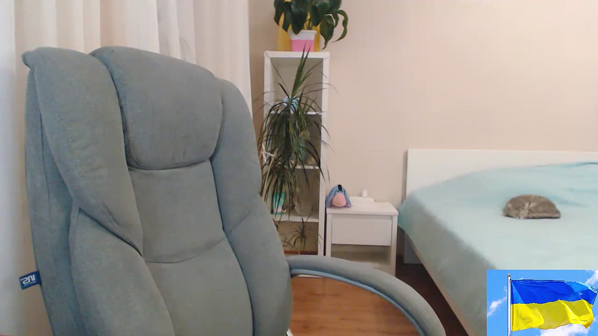 Gallery image thumbnail from Divine_Phenix's myfreecams stream on, 09/03/2023, 20:16 image 3 of 20