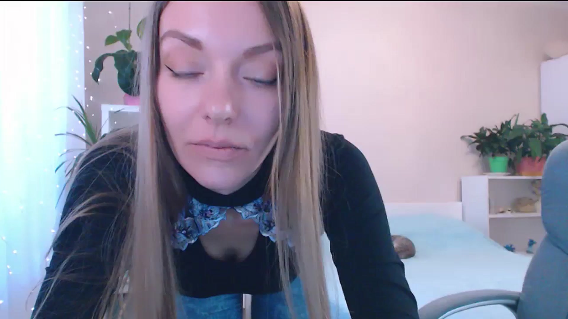 Gallery image thumbnail from Divine_Phenix's myfreecams stream on, 02/05/2024, 13:59 image 4 of 20