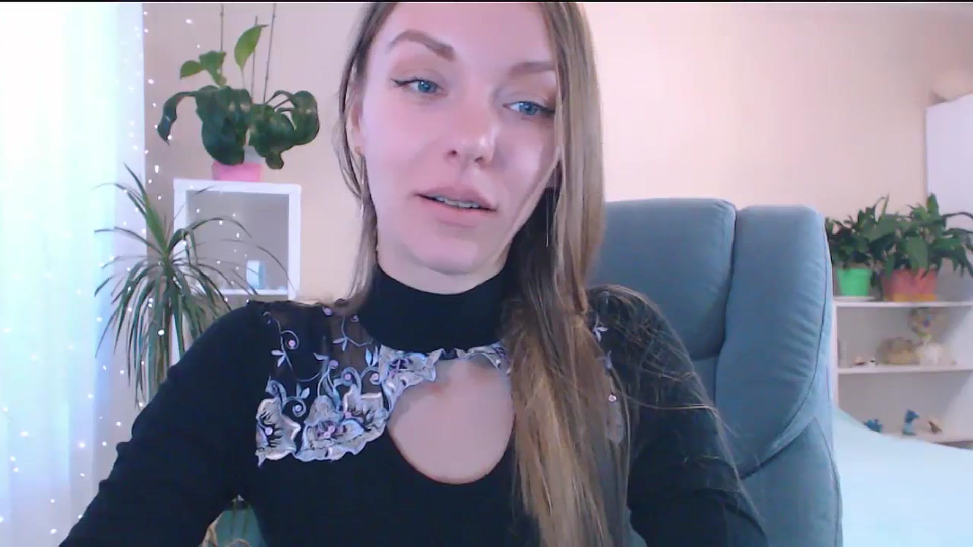 Gallery image thumbnail from Divine_Phenix's myfreecams stream on, 02/05/2024, 13:59 image 15 of 20