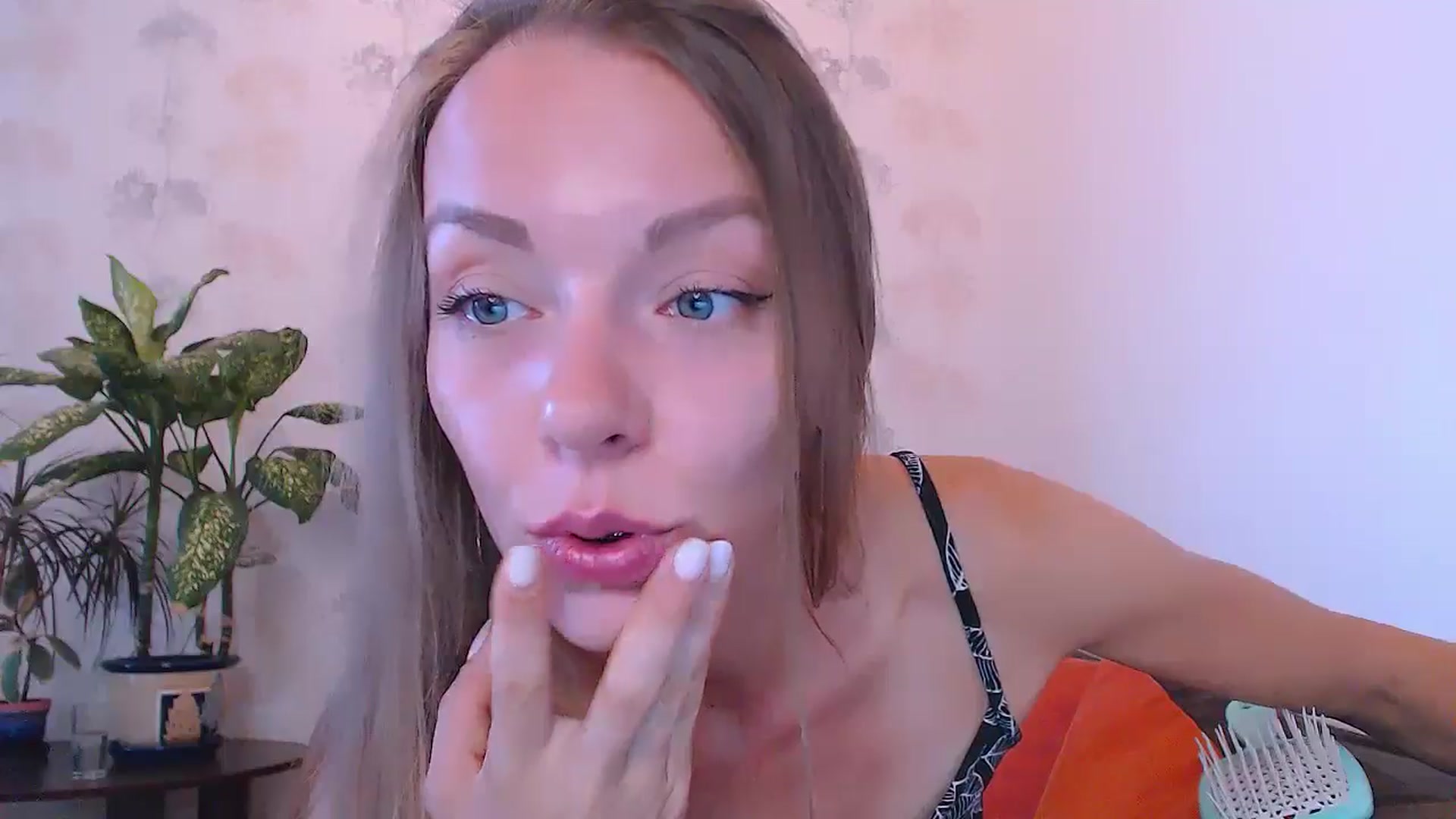 Gallery image thumbnail from Divine_Phenix's myfreecams stream on, 07/08/2024, 06:20 image 13 of 20