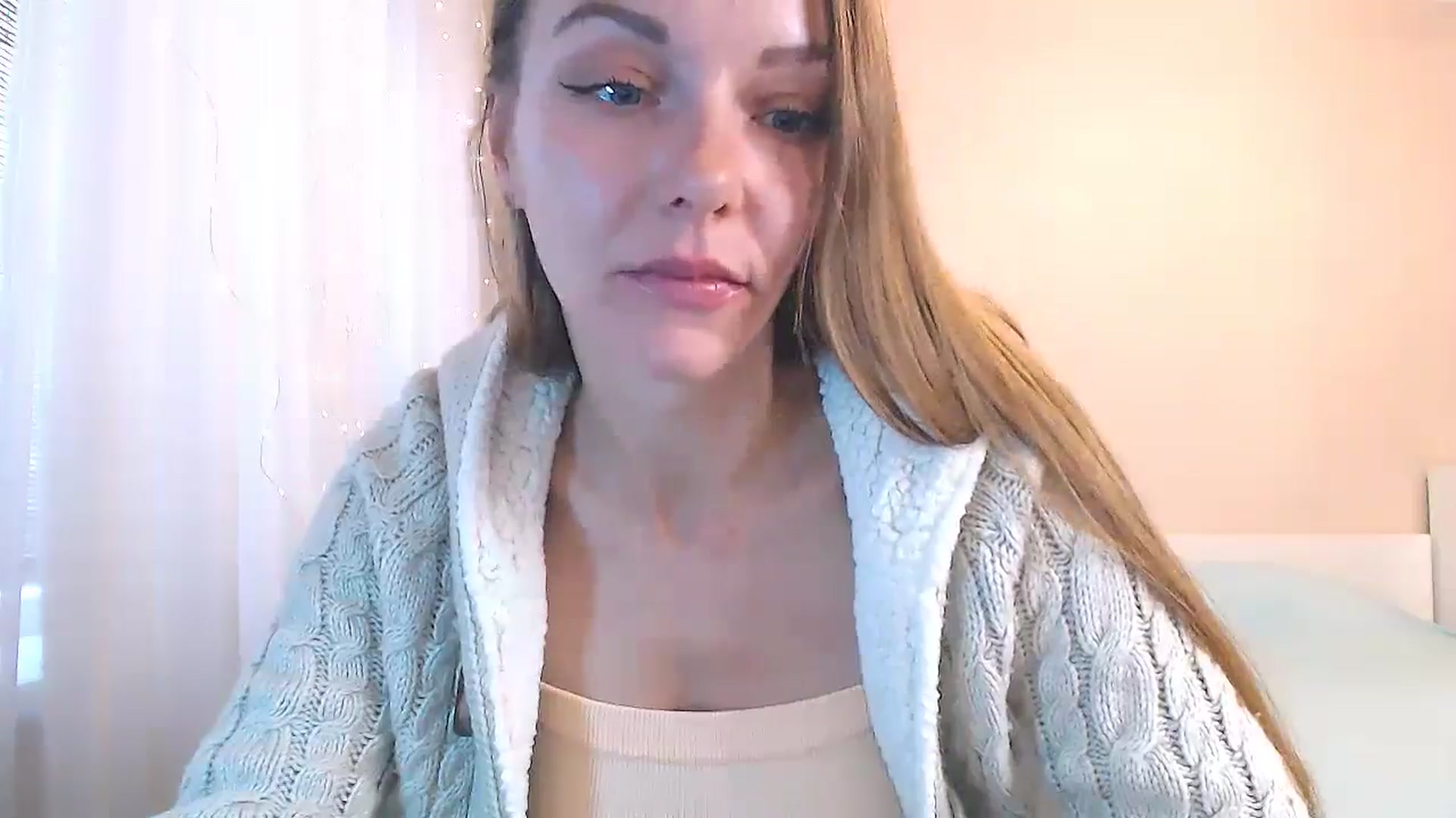 Gallery image thumbnail from Divine_Phenix's myfreecams stream on, 11/11/2024, 08:23 image 9 of 20