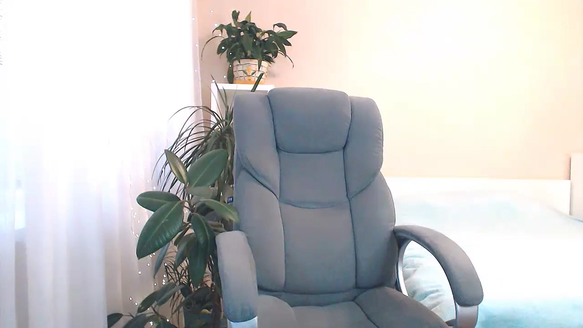Gallery image thumbnail from Divine_Phenix's myfreecams stream on, 11/11/2024, 08:23 image 16 of 20