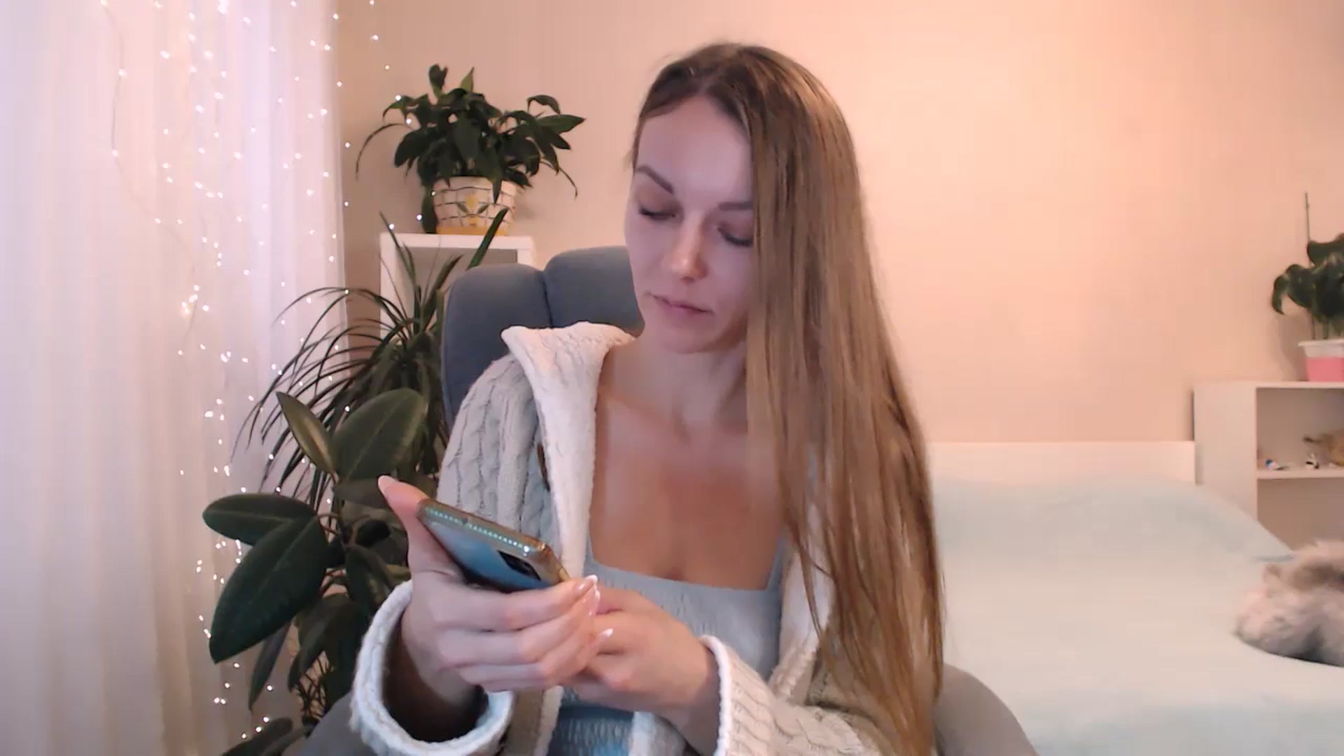 Gallery image thumbnail from Divine_Phenix's myfreecams stream on, 11/12/2024, 07:54 image 4 of 20