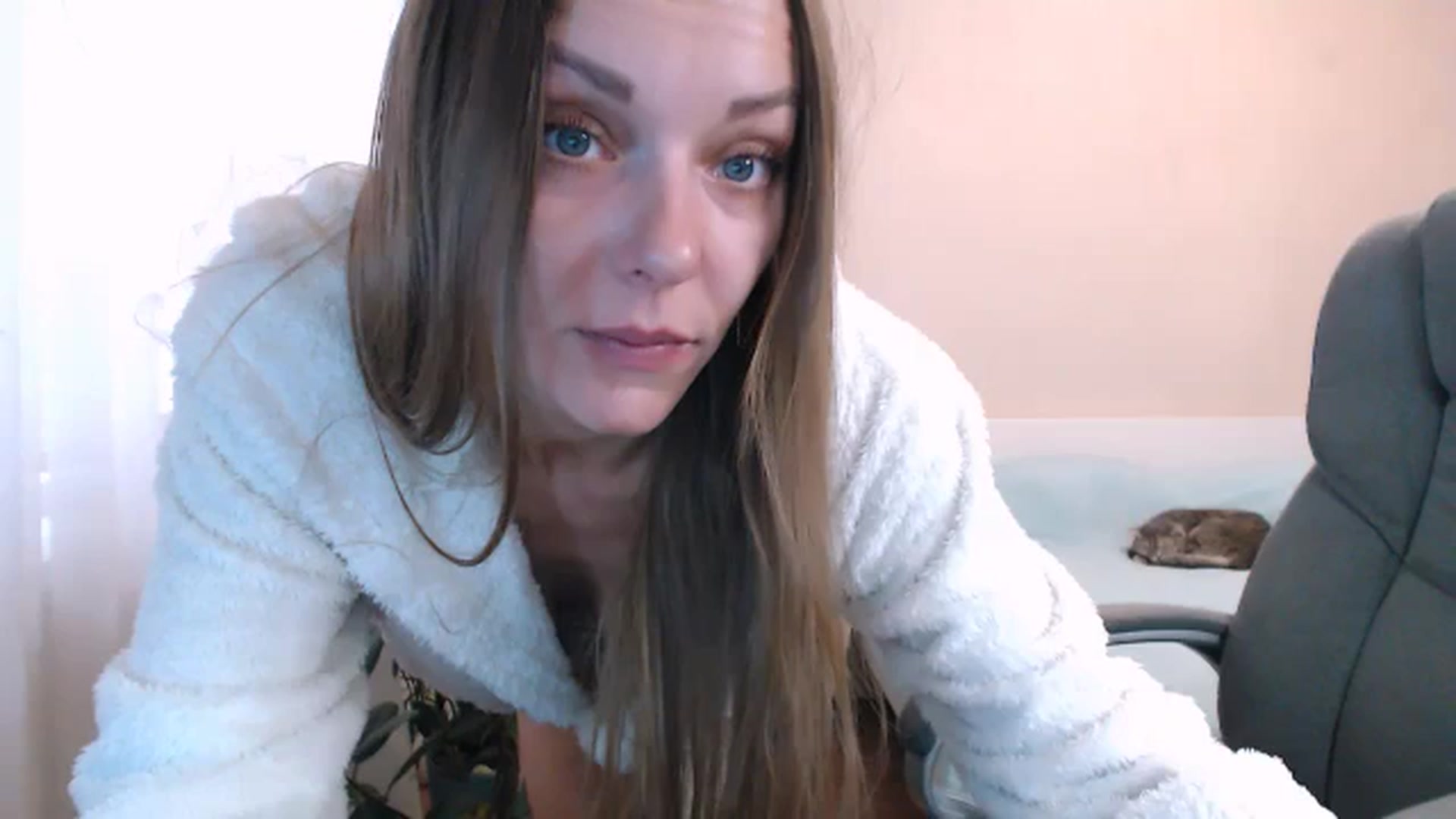 Gallery image thumbnail from Divine_Phenix's myfreecams stream on, 11/18/2024, 06:49 image 7 of 20