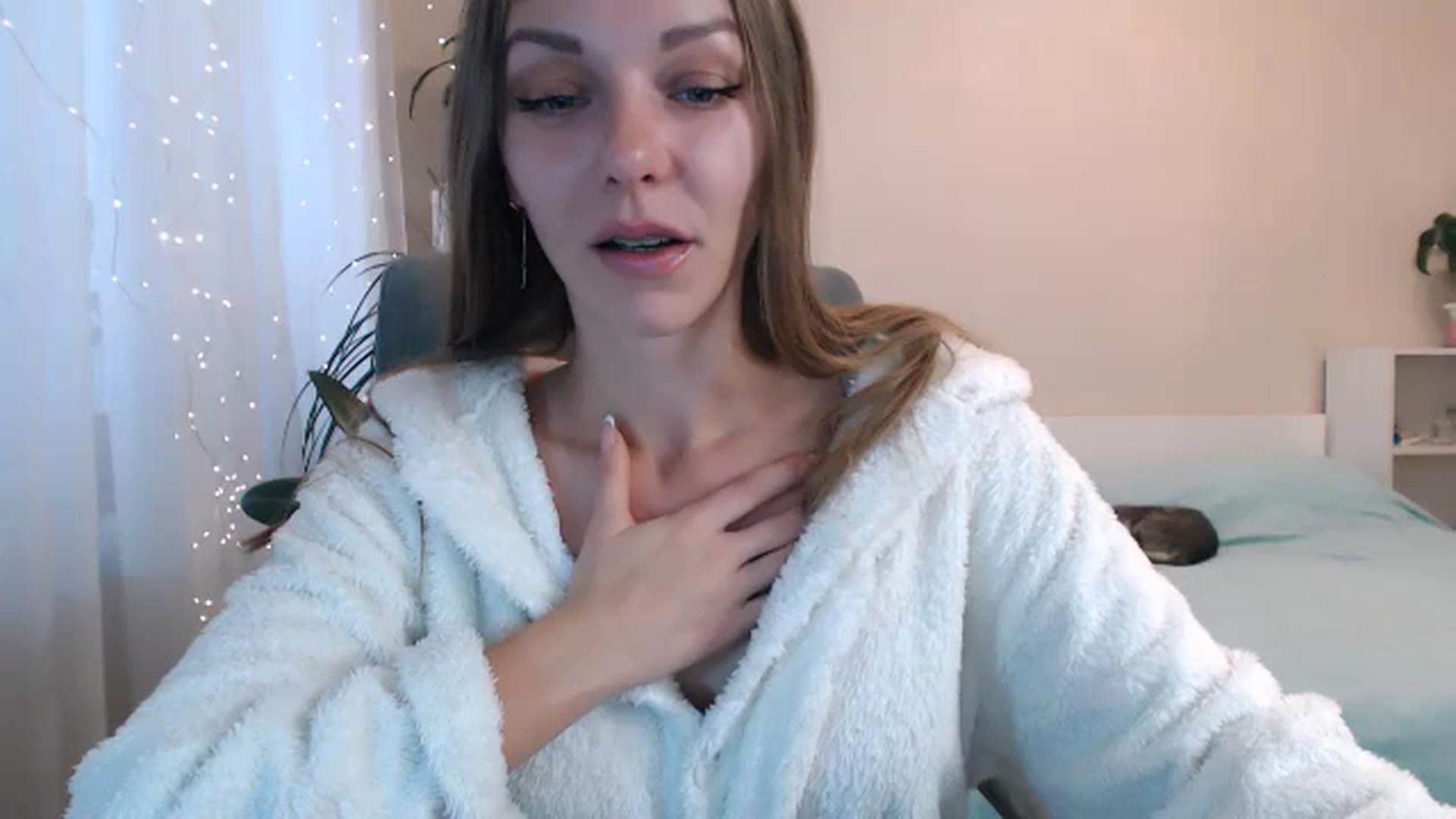 Gallery image thumbnail from Divine_Phenix's myfreecams stream on, 11/18/2024, 06:49 image 3 of 20