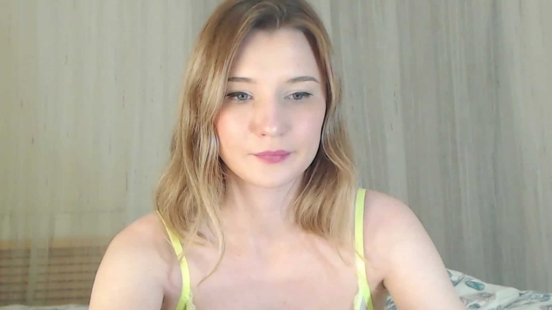 Gallery image thumbnail from Divine_Rapier's myfreecams stream on, 03/04/2023, 17:54 image 3 of 20