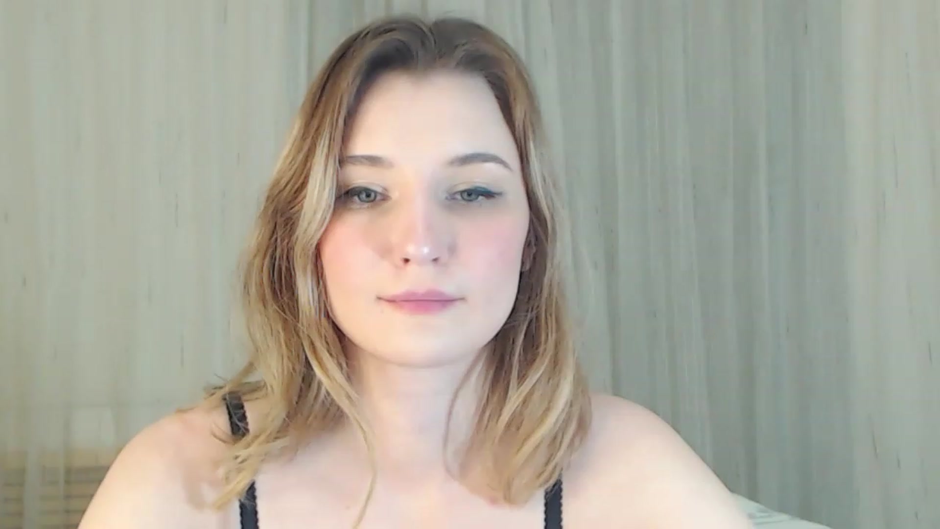 Gallery image thumbnail from Divine_Rapier's myfreecams stream on, 03/05/2023, 19:18 image 11 of 20