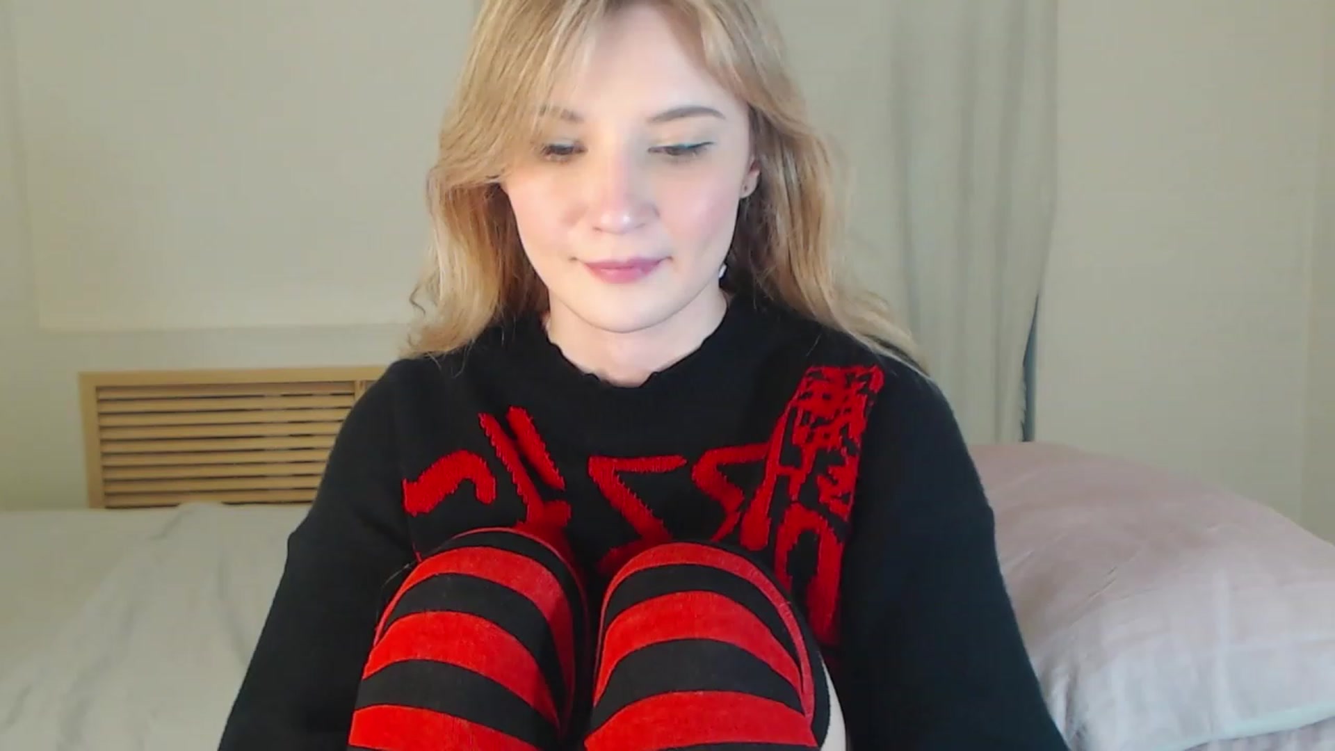 Gallery image thumbnail from Divine_Rapier's myfreecams stream on, 04/14/2023, 15:17 image 3 of 20