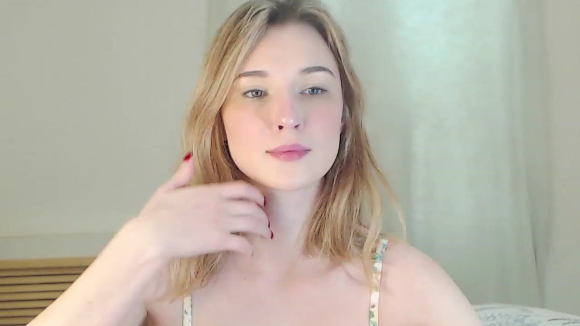 Gallery image thumbnail from Divine_Rapier's myfreecams stream on, 04/29/2023, 13:34 image 17 of 20