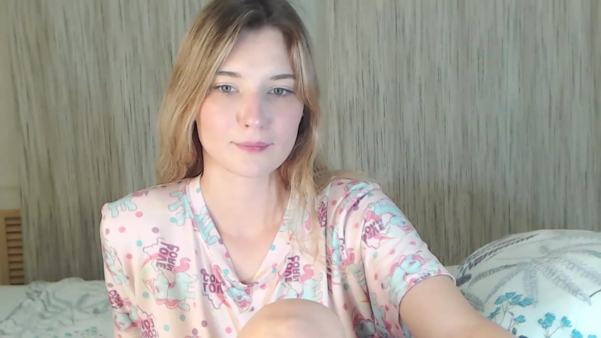 Gallery image thumbnail from Divine_Rapier's myfreecams stream on, 07/12/2023, 15:28 image 15 of 20
