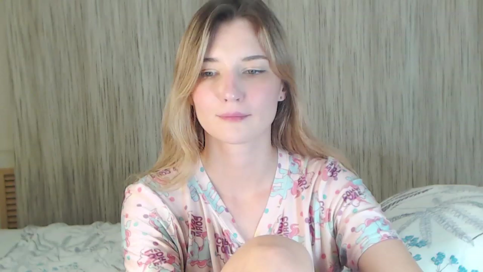 Gallery image thumbnail from Divine_Rapier's myfreecams stream on, 07/12/2023, 15:28 image 13 of 20