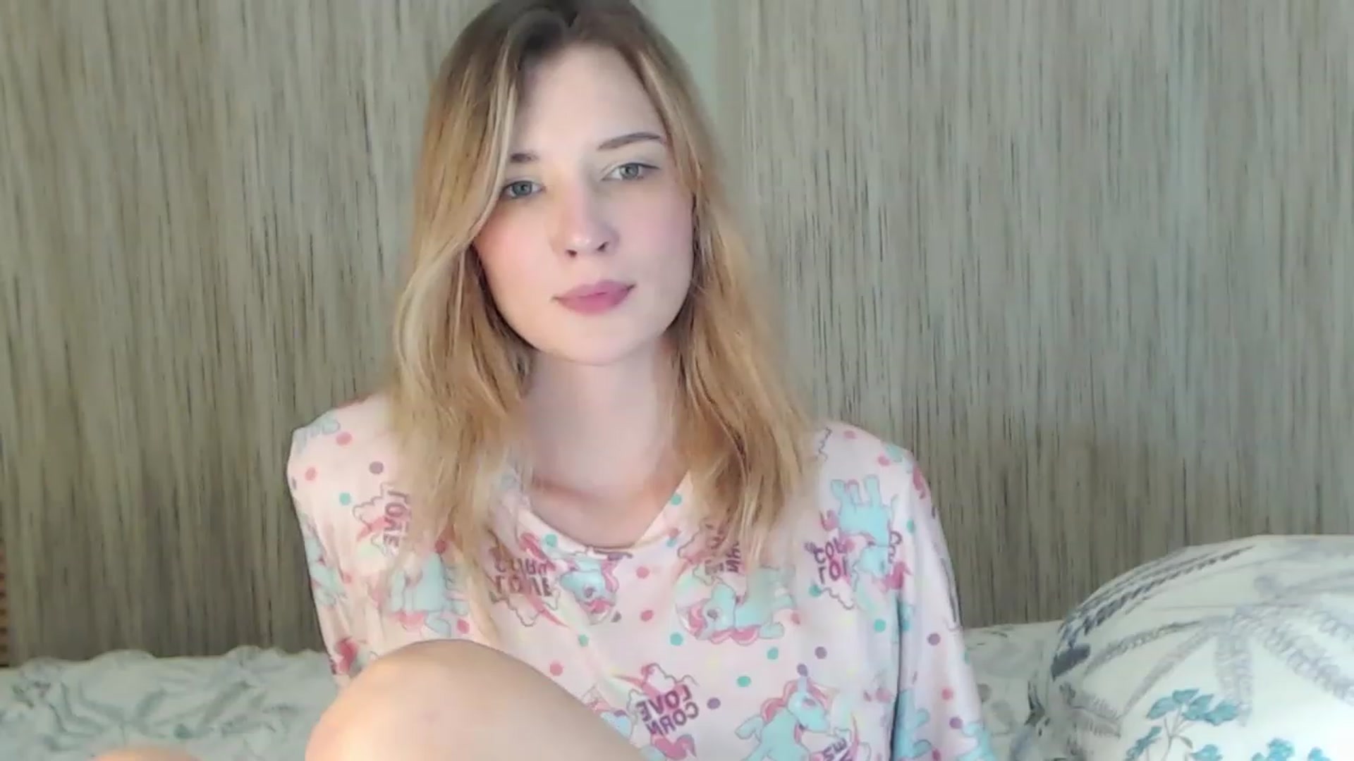 Gallery image thumbnail from Divine_Rapier's myfreecams stream on, 07/12/2023, 15:28 image 9 of 20
