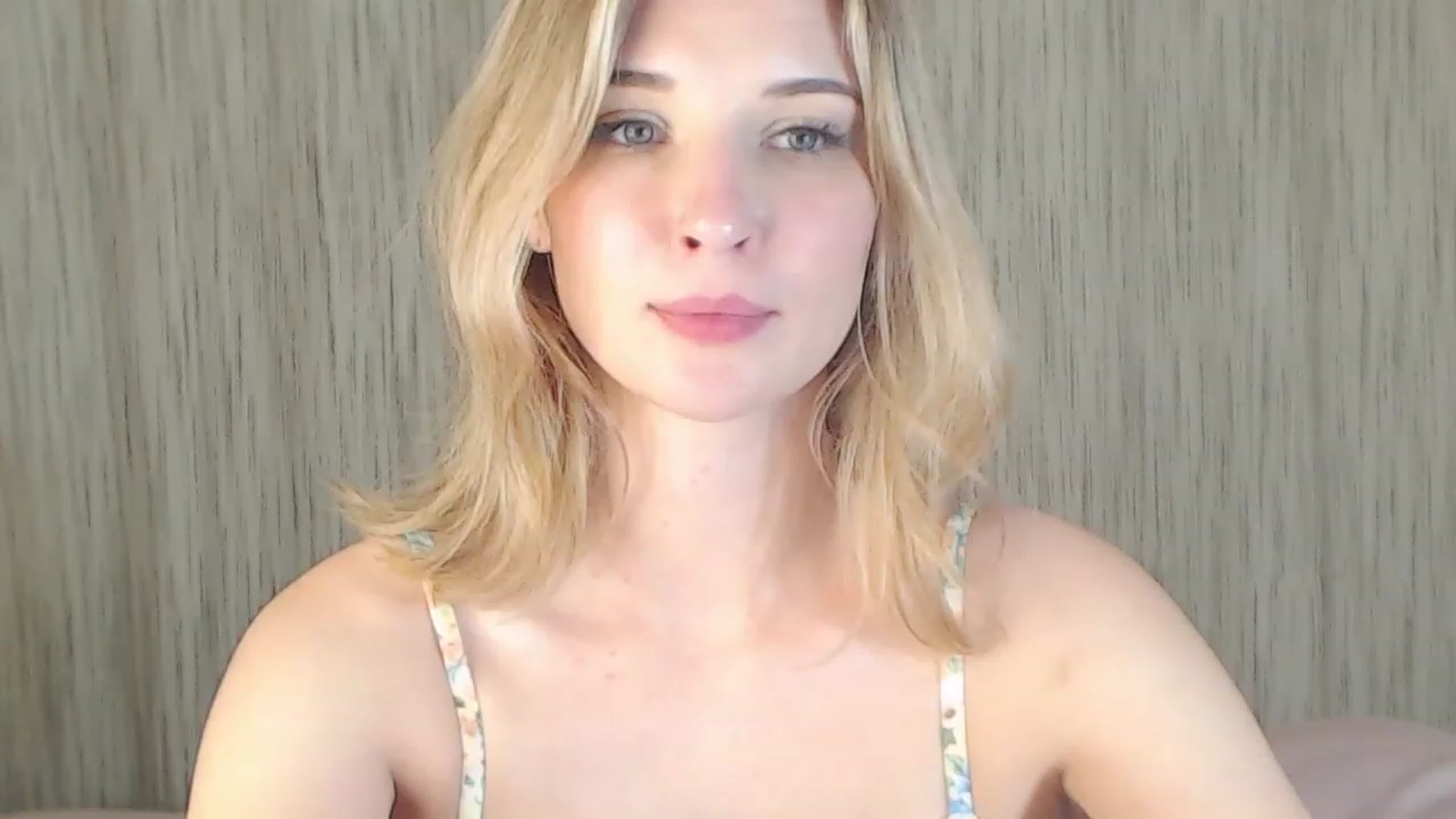 Gallery image thumbnail from Divine_Rapier's myfreecams stream on, 08/14/2023, 19:55 image 18 of 20