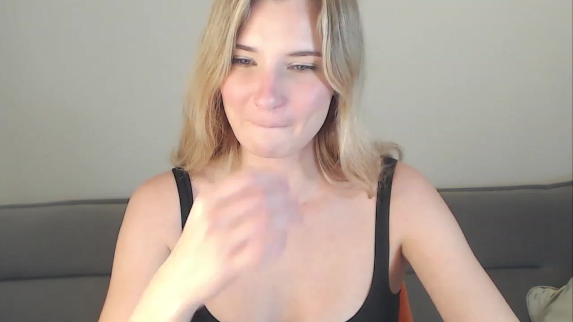 Gallery image thumbnail from Divine_Rapier's myfreecams stream on, 09/17/2023, 15:16 image 20 of 20