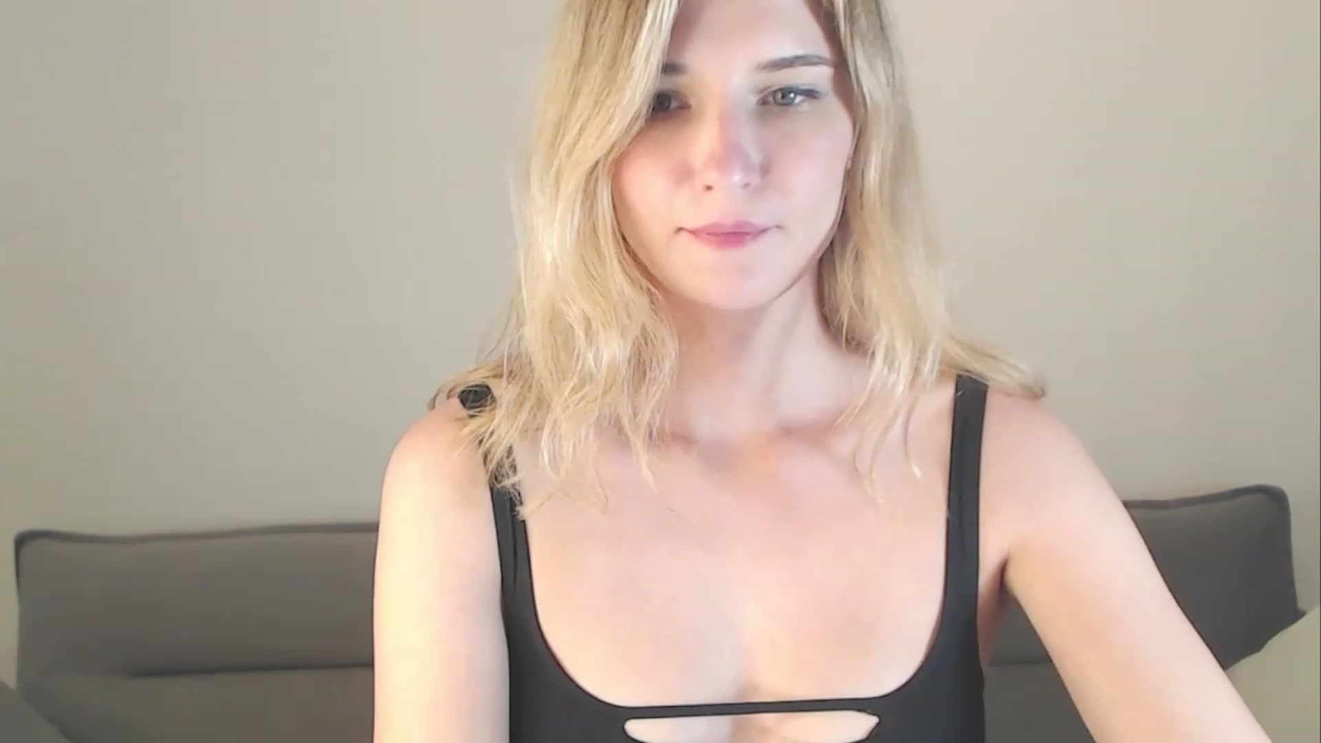 Gallery image thumbnail from Divine_Rapier's myfreecams stream on, 09/17/2023, 21:08 image 9 of 20