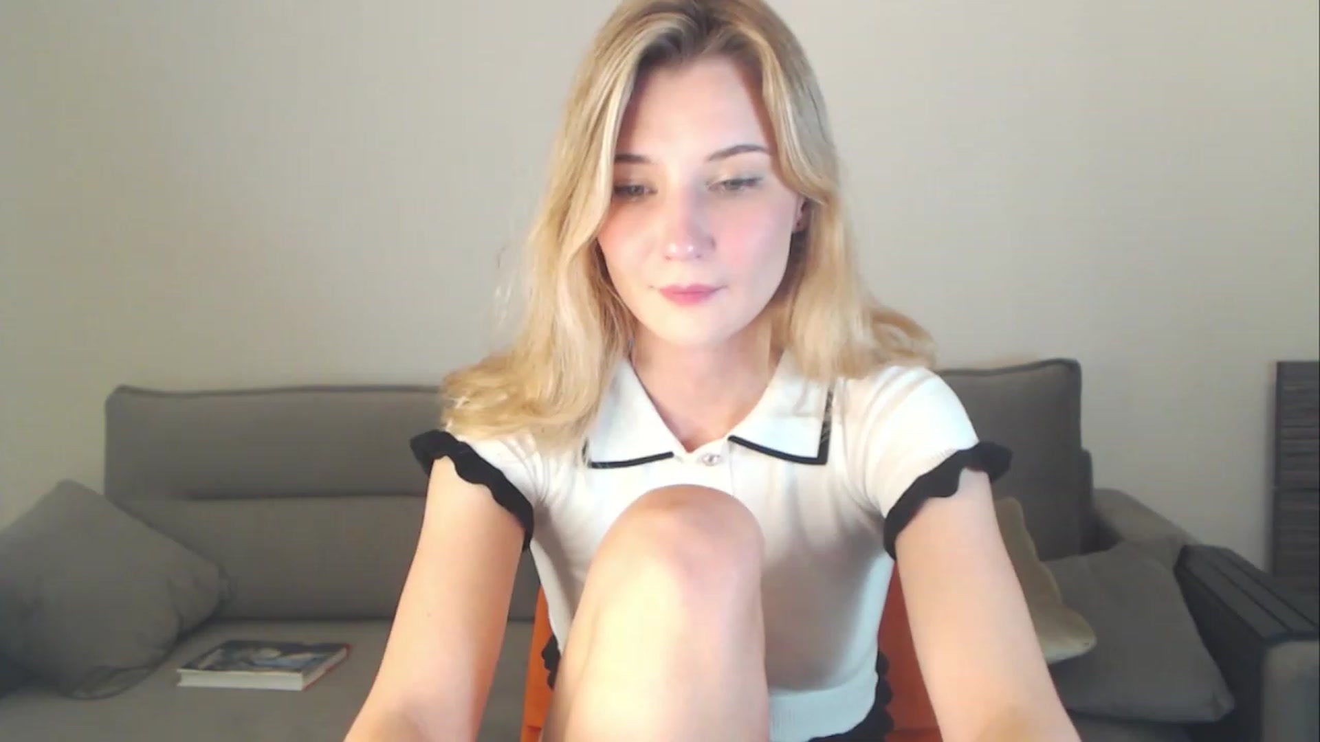 Gallery image thumbnail from Divine_Rapier's myfreecams stream on, 09/18/2023, 20:17 image 11 of 20