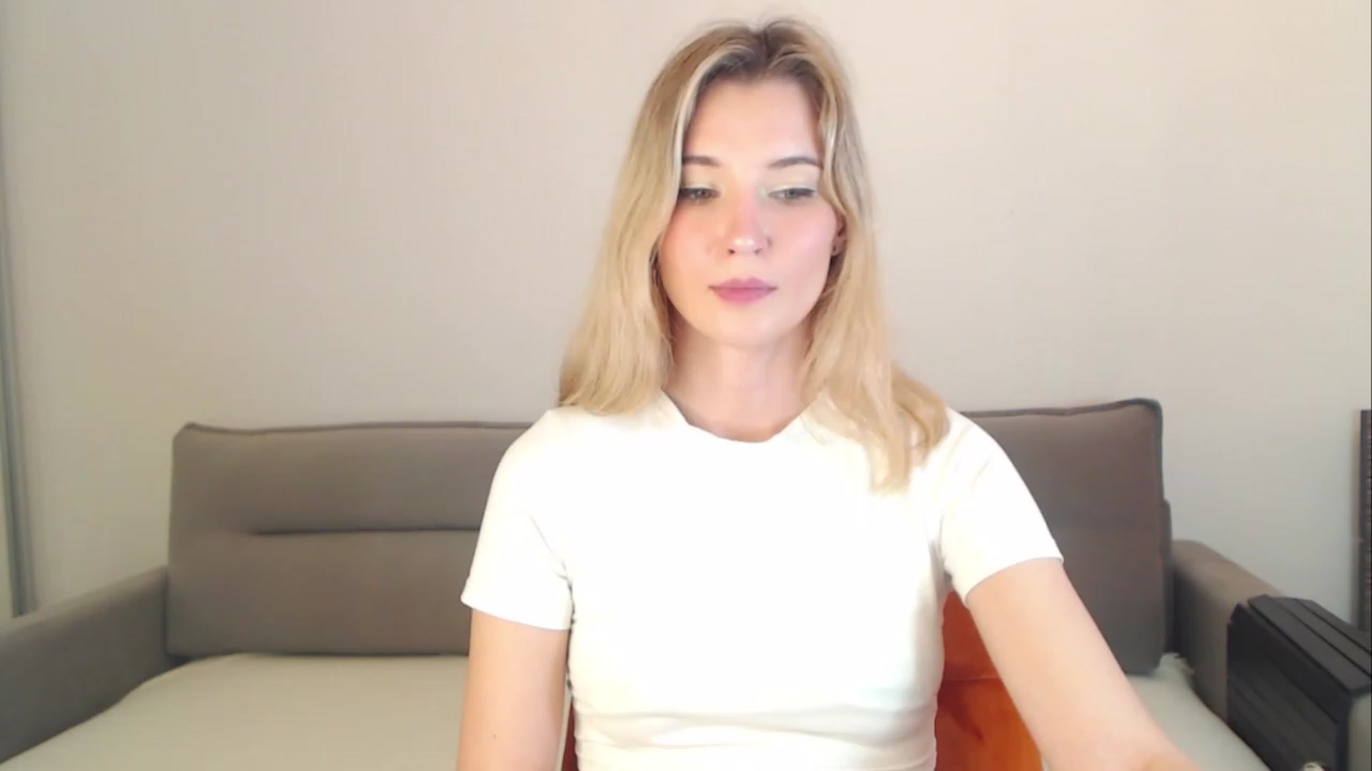 Gallery image thumbnail from Divine_Rapier's myfreecams stream on, 09/22/2023, 13:27 image 14 of 20
