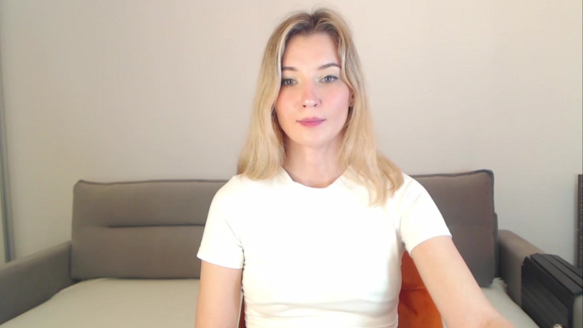 Gallery image thumbnail from Divine_Rapier's myfreecams stream on, 09/22/2023, 13:27 image 15 of 20