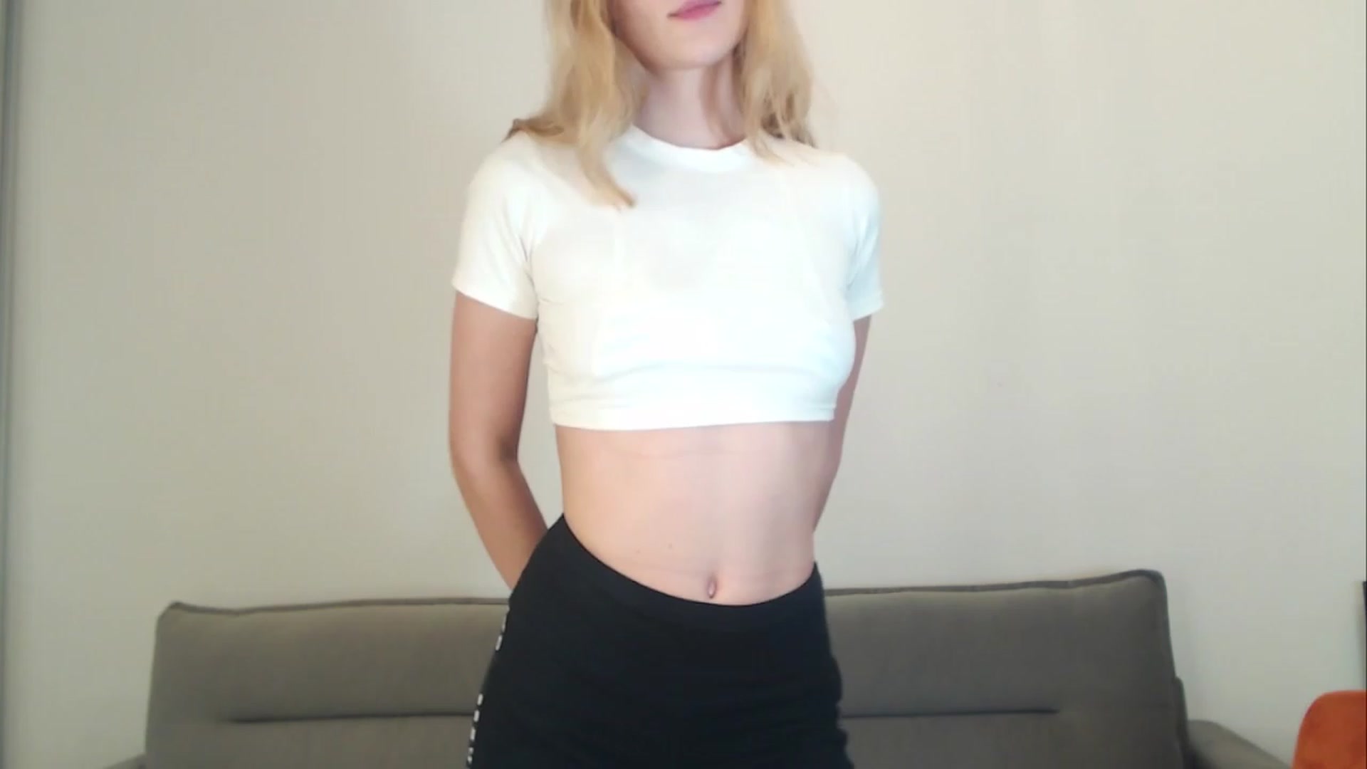 Gallery image thumbnail from Divine_Rapier's myfreecams stream on, 09/22/2023, 18:13 image 14 of 20