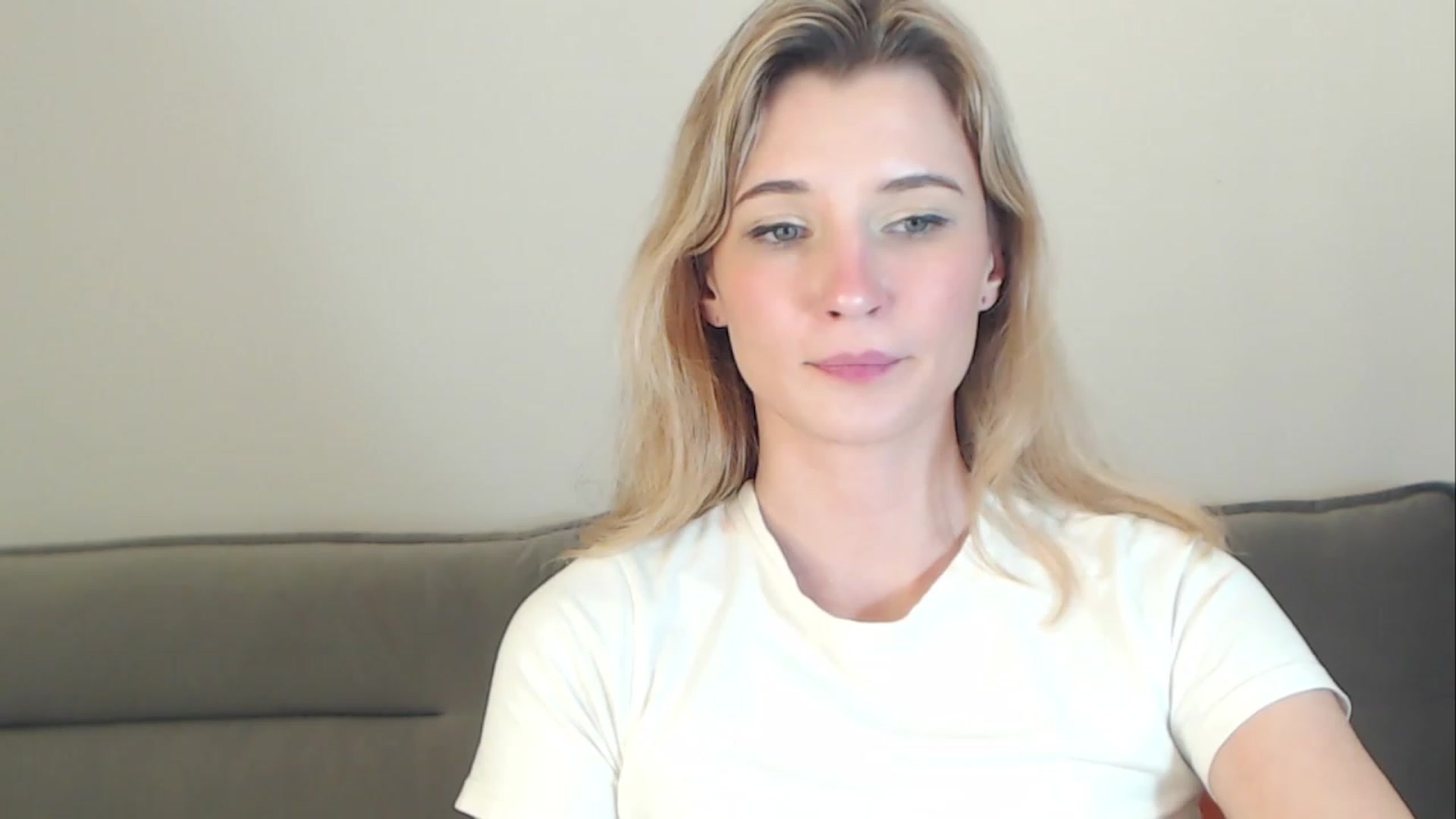 Gallery image thumbnail from Divine_Rapier's myfreecams stream on, 09/22/2023, 19:10 image 9 of 20