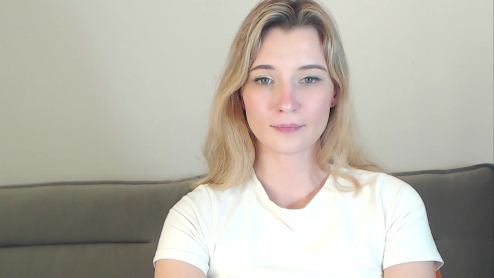 Gallery image thumbnail from Divine_Rapier's myfreecams stream on, 09/22/2023, 19:10 image 10 of 20