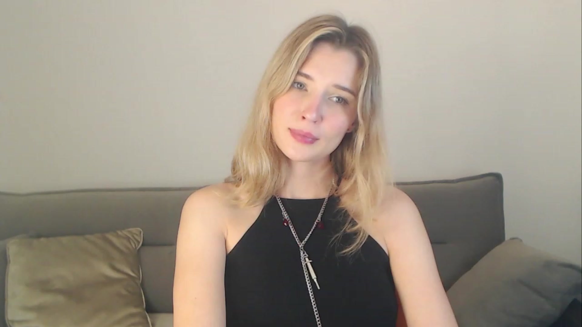 Gallery image thumbnail from Divine_Rapier's myfreecams stream on, 09/29/2023, 11:33 image 19 of 20