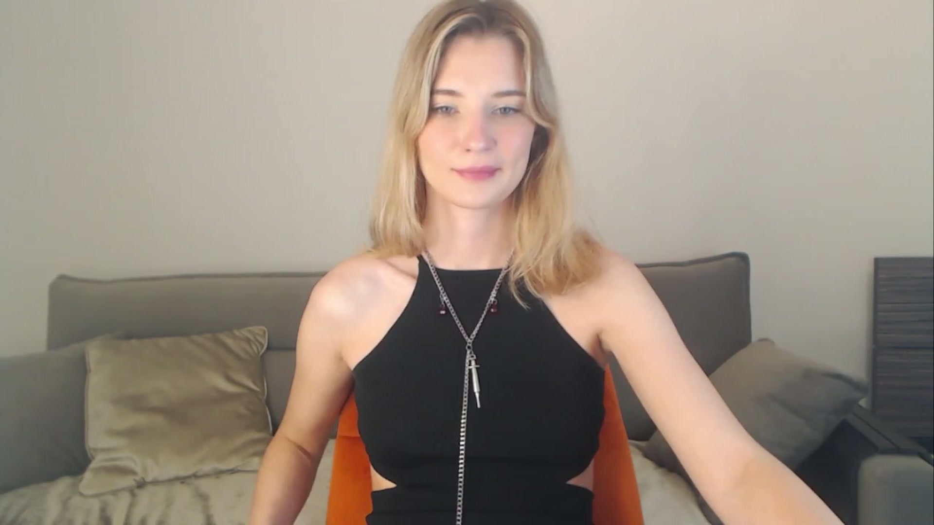 Gallery image thumbnail from Divine_Rapier's myfreecams stream on, 09/29/2023, 11:33 image 6 of 20