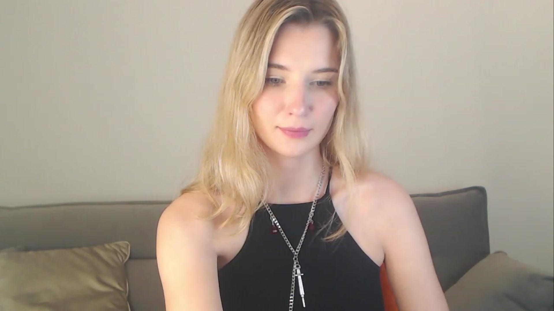 Gallery image thumbnail from Divine_Rapier's myfreecams stream on, 09/29/2023, 11:33 image 11 of 20