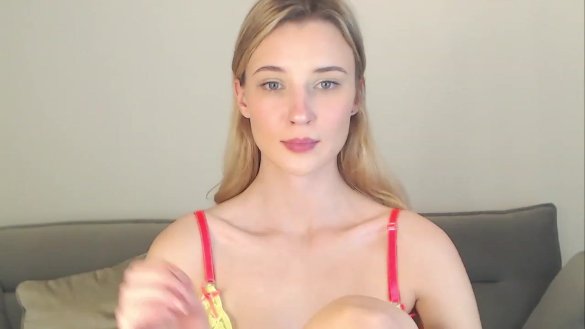Gallery image thumbnail from Divine_Rapier's myfreecams stream on, 10/04/2023, 15:10 image 11 of 20