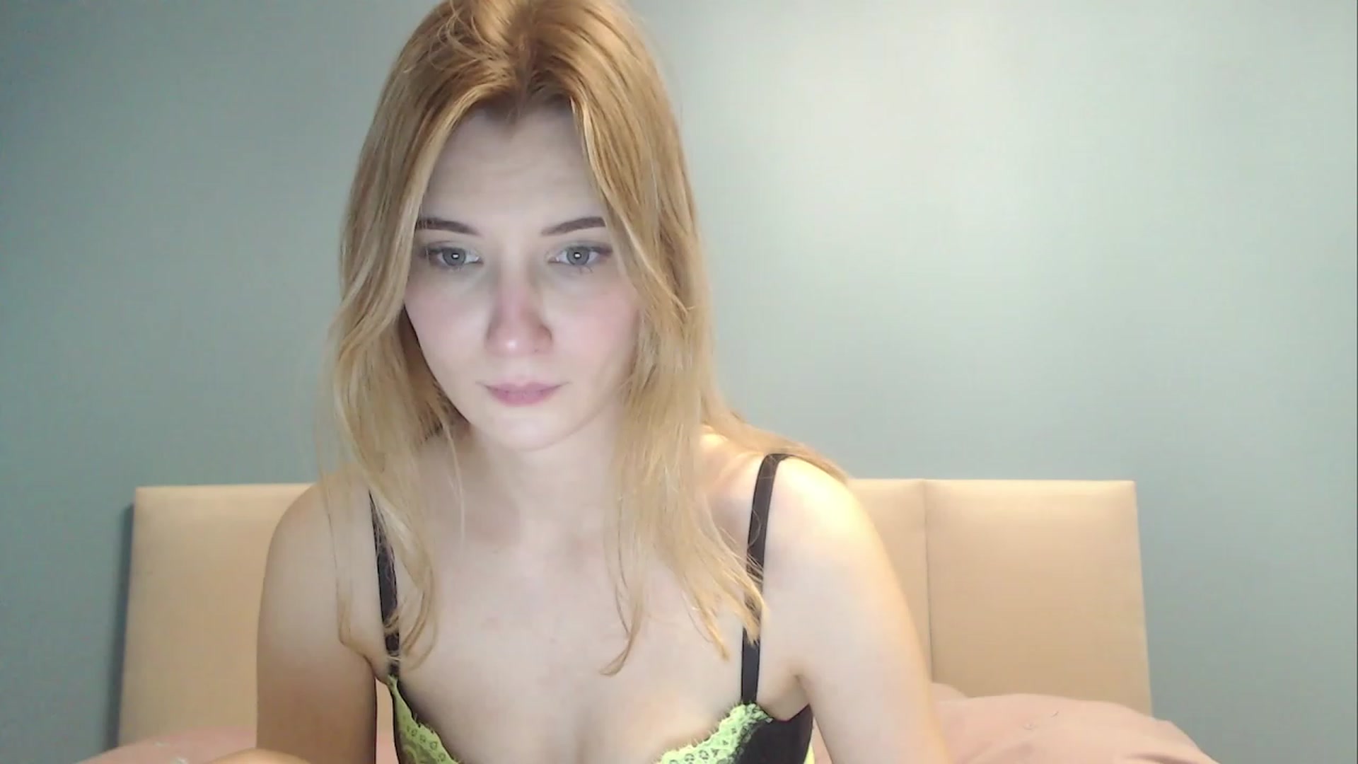 Gallery image thumbnail from Divine_Rapier's myfreecams stream on, 11/04/2023, 14:08 image 18 of 20