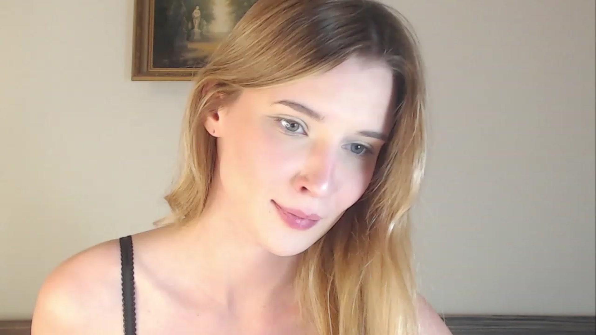 Gallery image thumbnail from Divine_Rapier's myfreecams stream on, 12/06/2023, 19:05 image 4 of 20