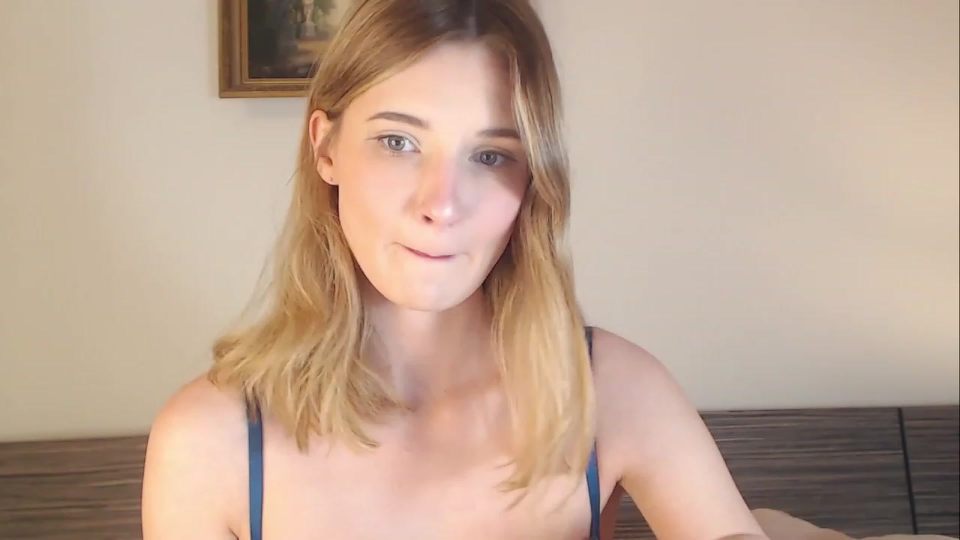 Gallery image thumbnail from Divine_Rapier's myfreecams stream on, 12/07/2023, 17:56 image 19 of 20