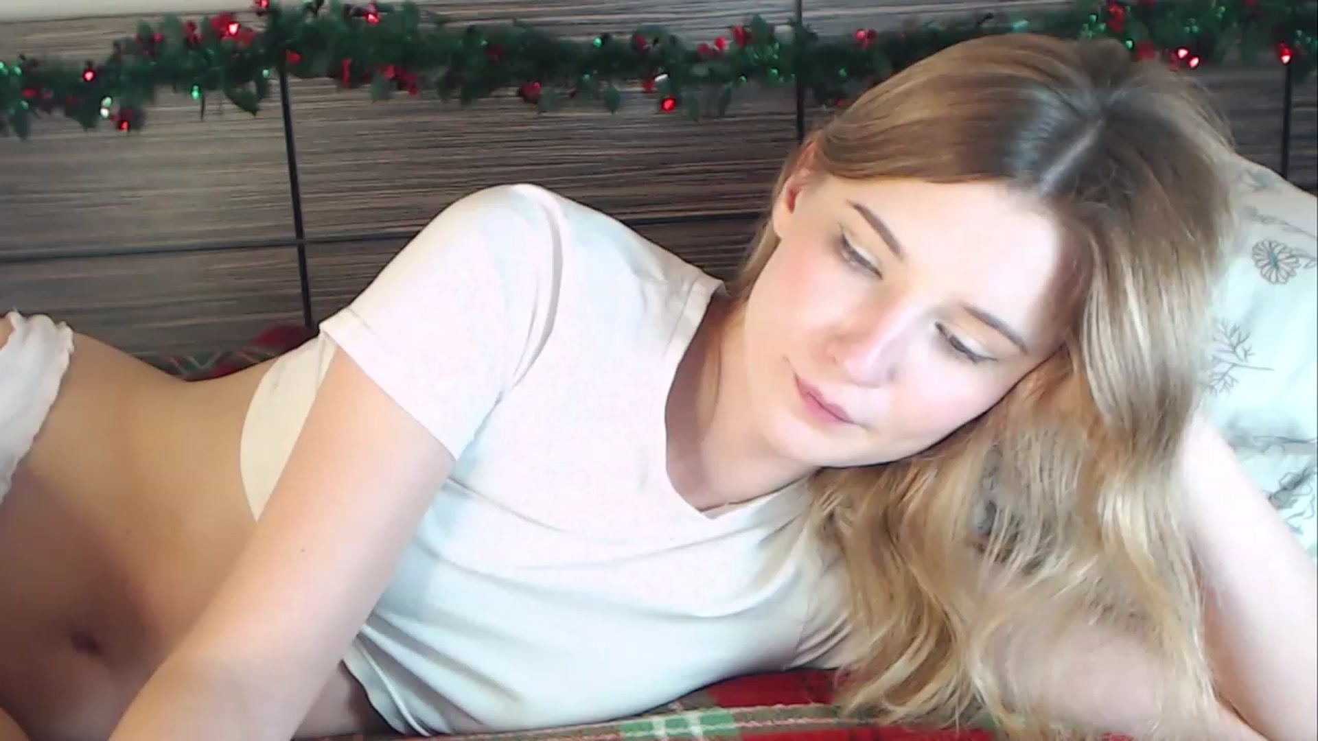 Gallery image thumbnail from Divine_Rapier's myfreecams stream on, 12/23/2023, 20:06 image 1 of 20