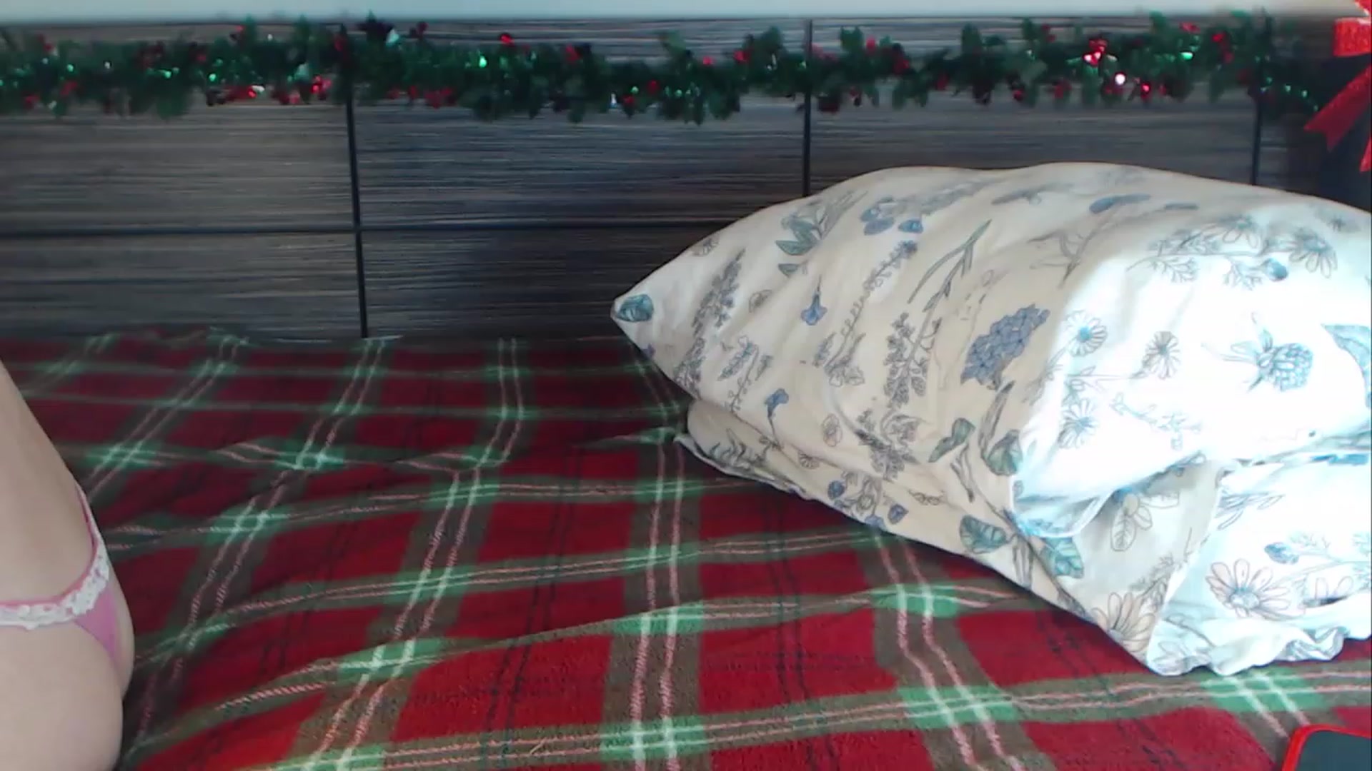 Gallery image thumbnail from Divine_Rapier's myfreecams stream on, 12/25/2023, 18:19 image 12 of 20