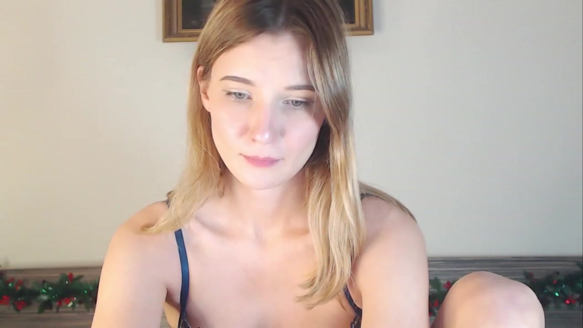 Gallery image thumbnail from Divine_Rapier's myfreecams stream on, 12/26/2023, 18:39 image 9 of 20
