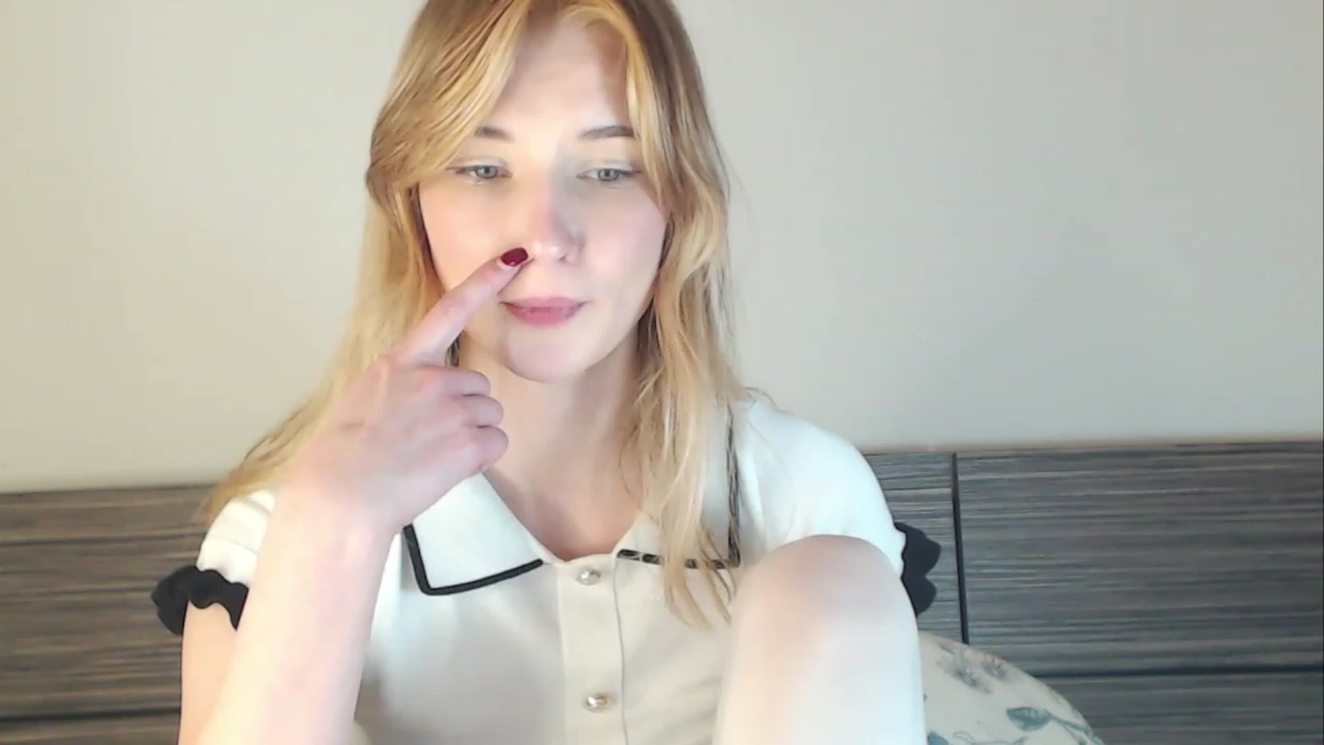 Gallery image thumbnail from Divine_Rapier's myfreecams stream on, 01/19/2024, 15:44 image 12 of 20