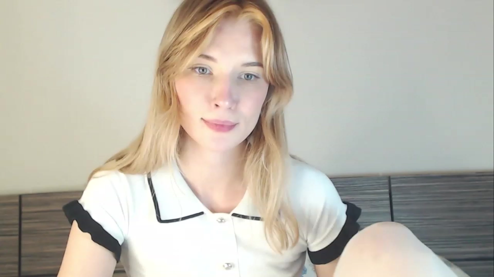 Gallery image thumbnail from Divine_Rapier's myfreecams stream on, 01/19/2024, 15:44 image 17 of 20