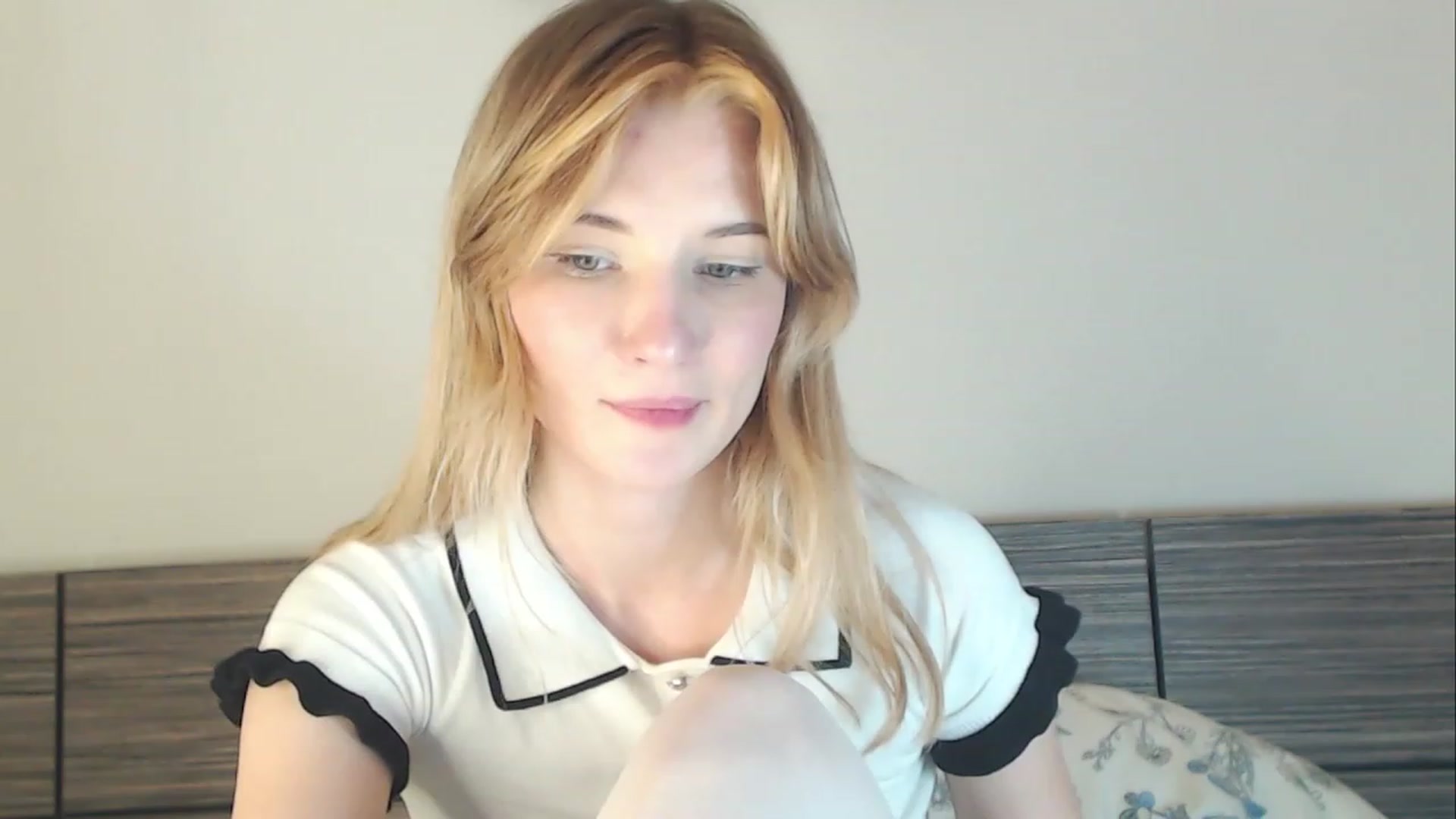 Gallery image thumbnail from Divine_Rapier's myfreecams stream on, 01/19/2024, 15:44 image 16 of 20