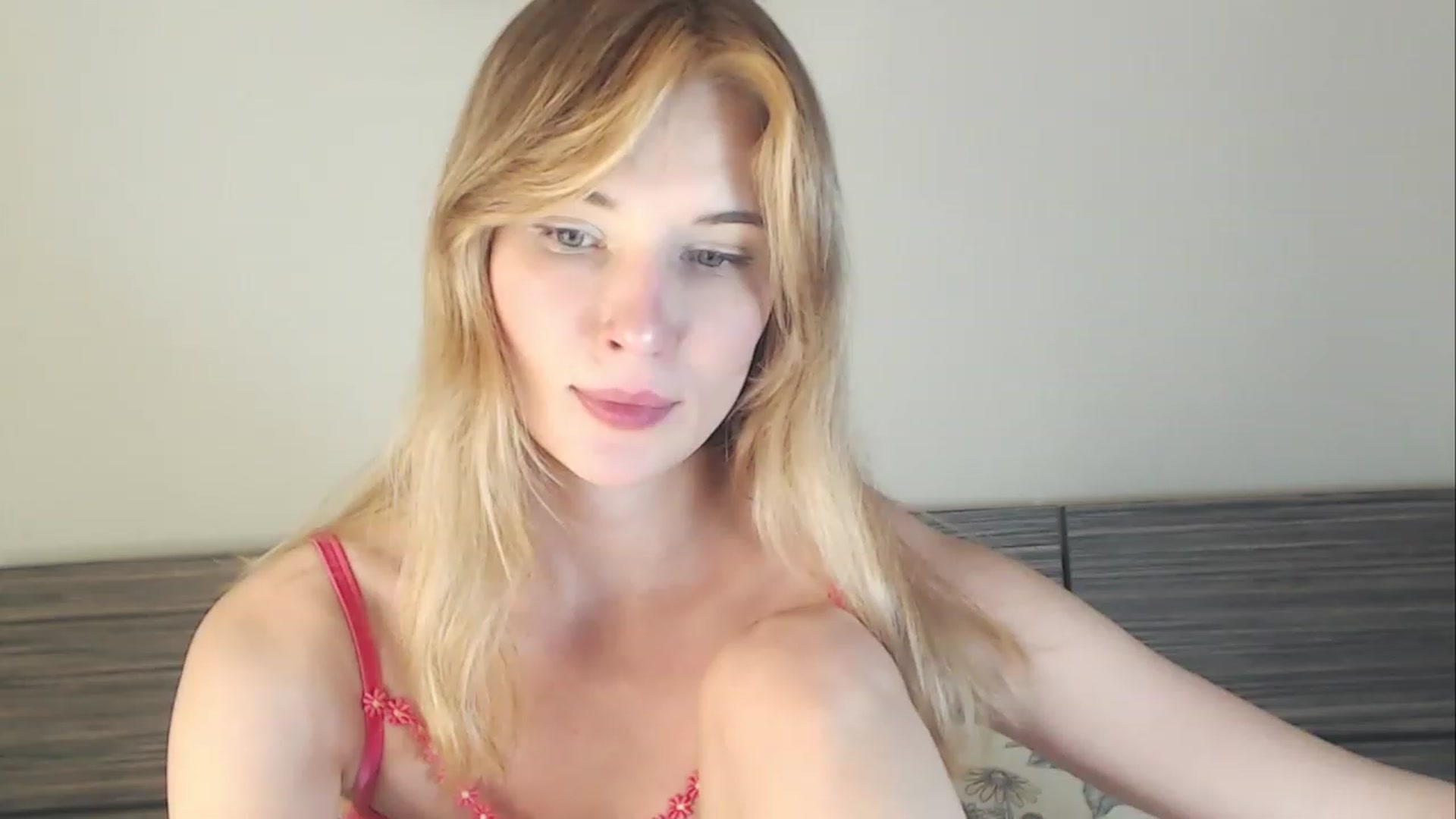 Gallery image thumbnail from Divine_Rapier's myfreecams stream on, 01/23/2024, 14:59 image 10 of 20