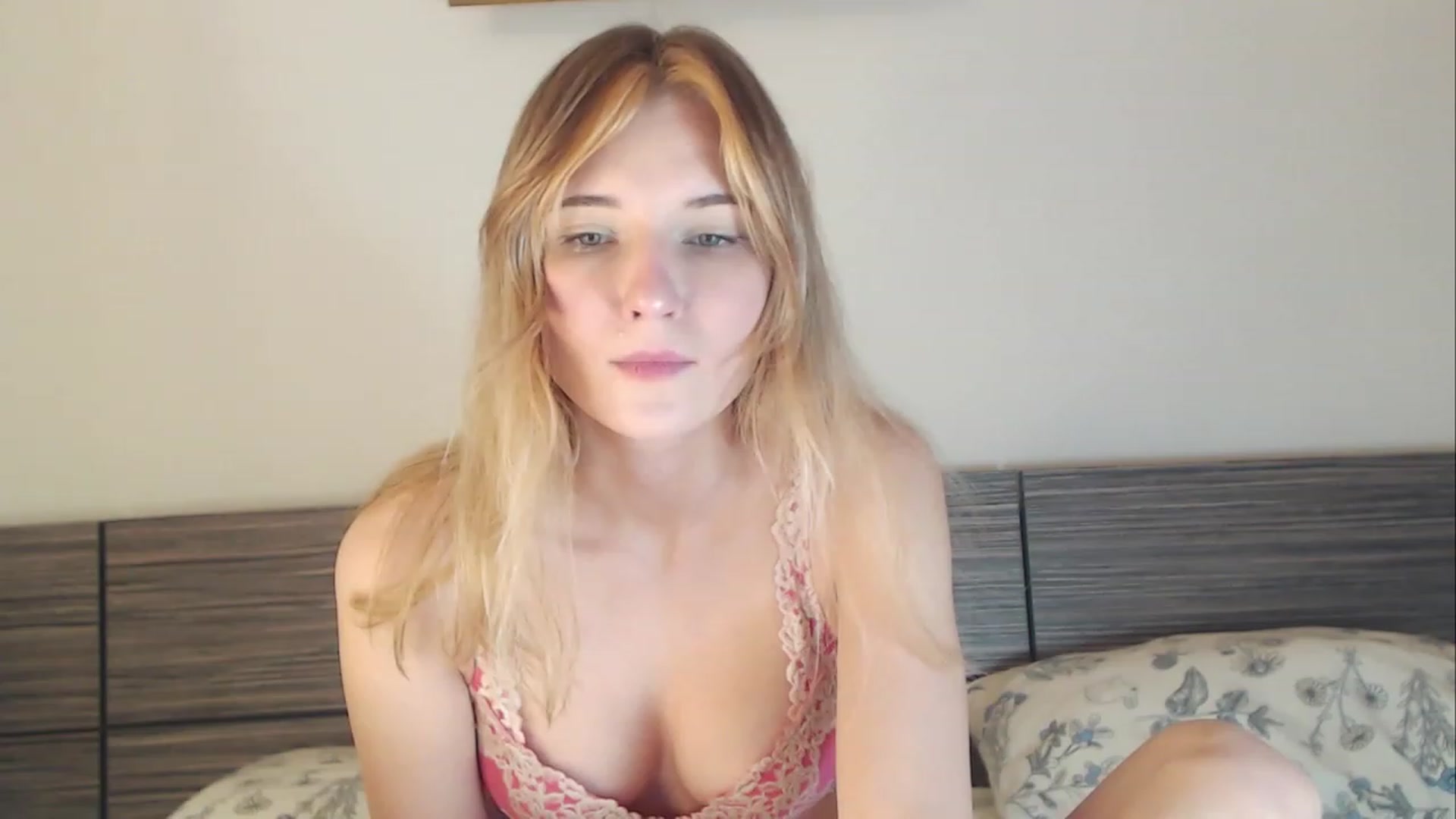 Gallery image thumbnail from Divine_Rapier's myfreecams stream on, 01/26/2024, 13:25 image 6 of 20