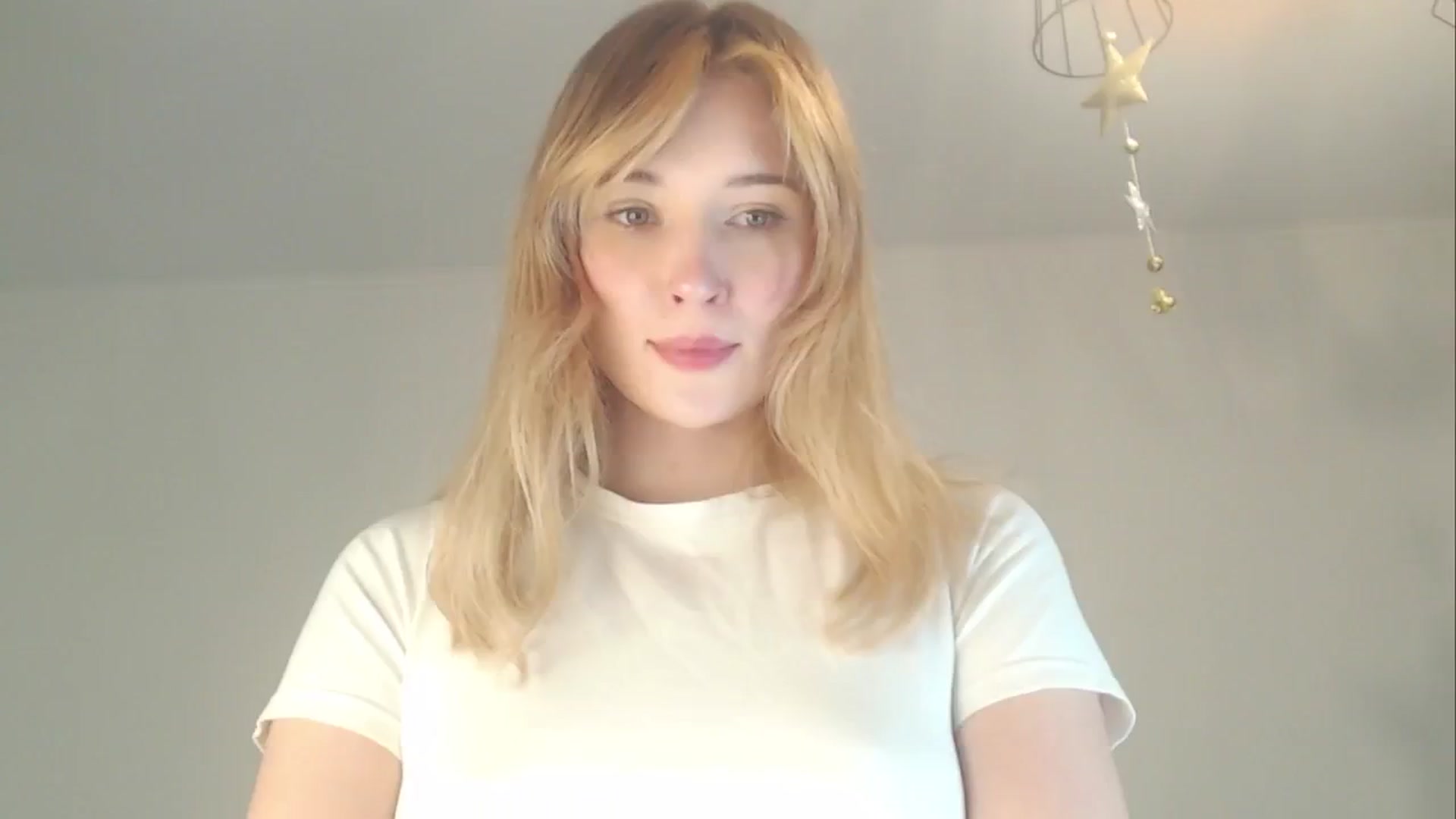 Gallery image thumbnail from Divine_Rapier's myfreecams stream on, 02/01/2024, 16:04 image 12 of 20