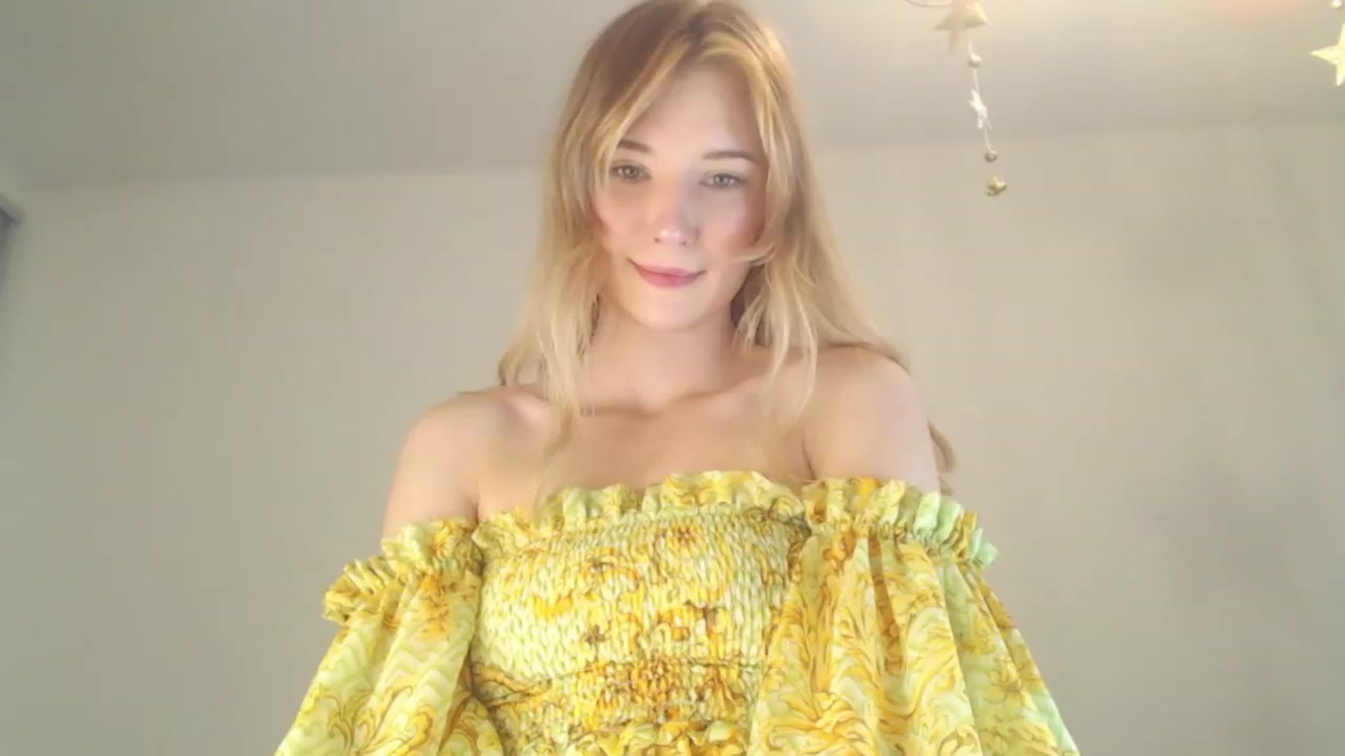 Gallery image thumbnail from Divine_Rapier's myfreecams stream on, 02/03/2024, 16:04 image 3 of 20