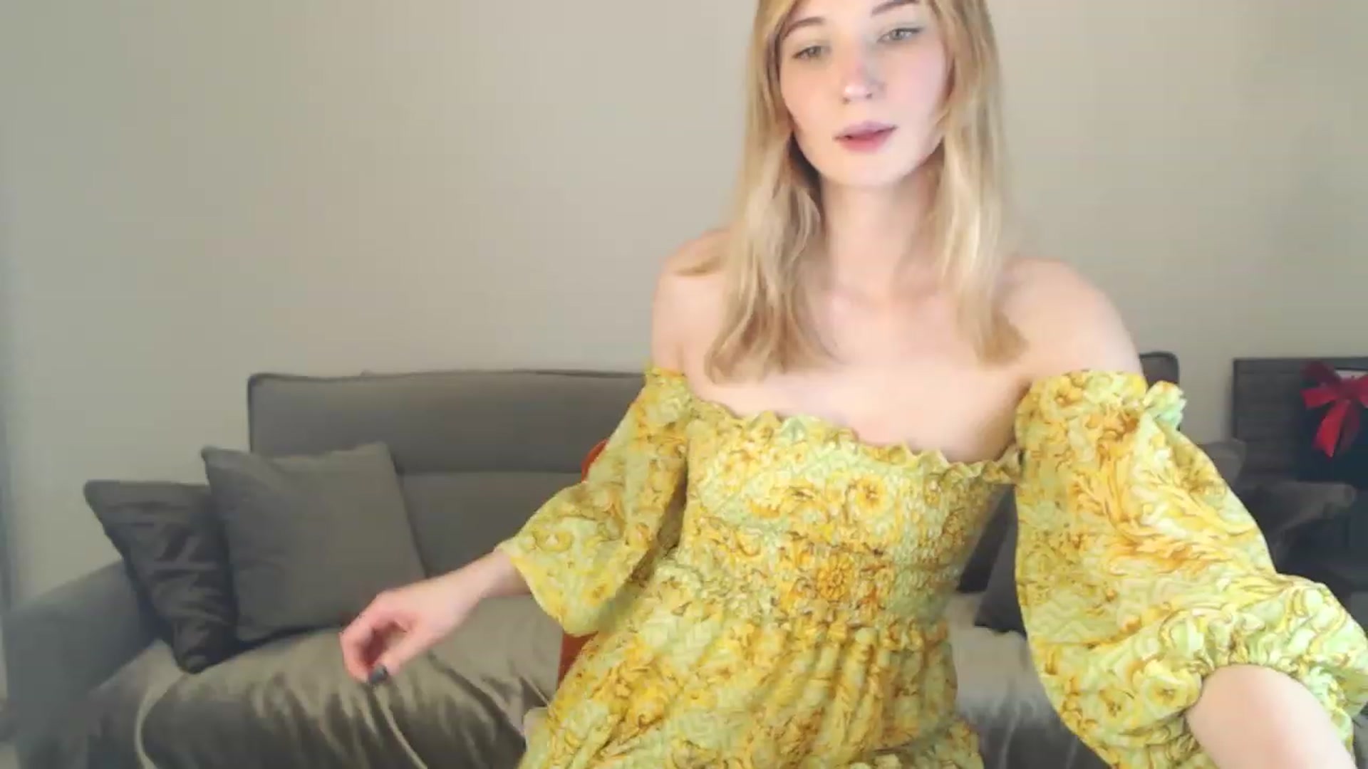 Gallery image thumbnail from Divine_Rapier's myfreecams stream on, 02/03/2024, 16:04 image 16 of 20