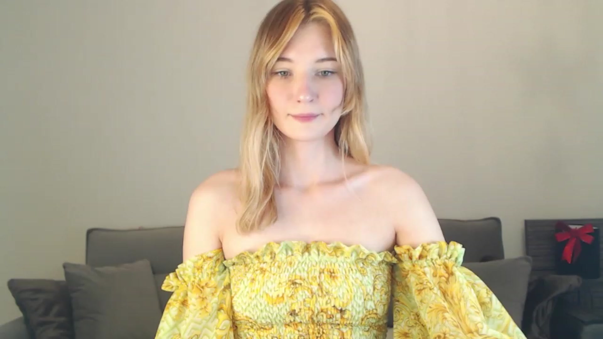 Gallery image thumbnail from Divine_Rapier's myfreecams stream on, 02/03/2024, 16:04 image 4 of 20